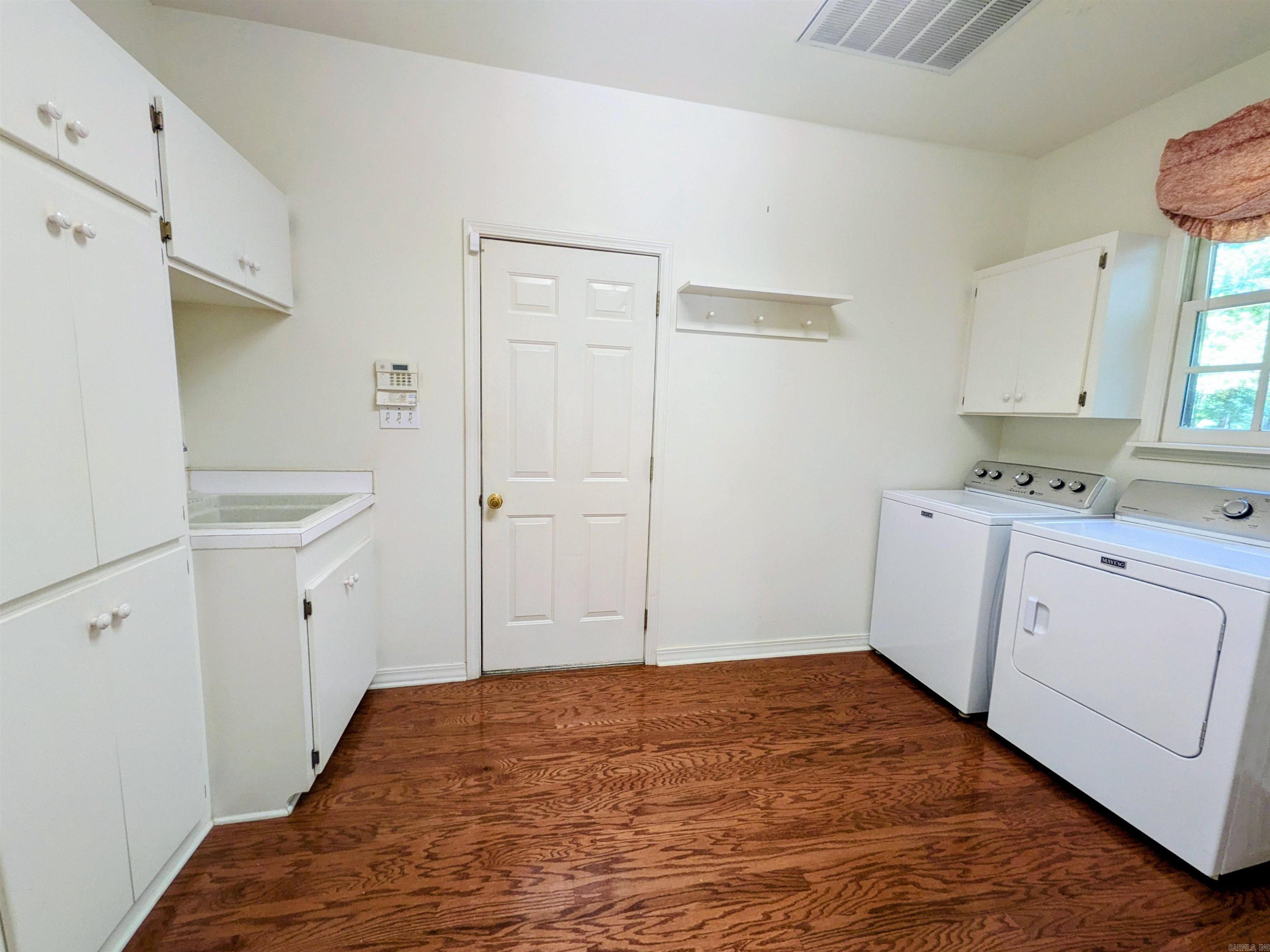 194 Cal Ray Dr. Property Photo 8
