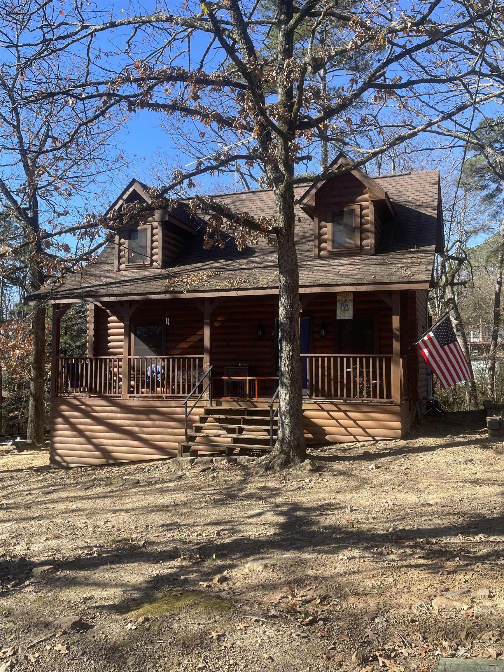6 Holley Rd. Property Photo 1