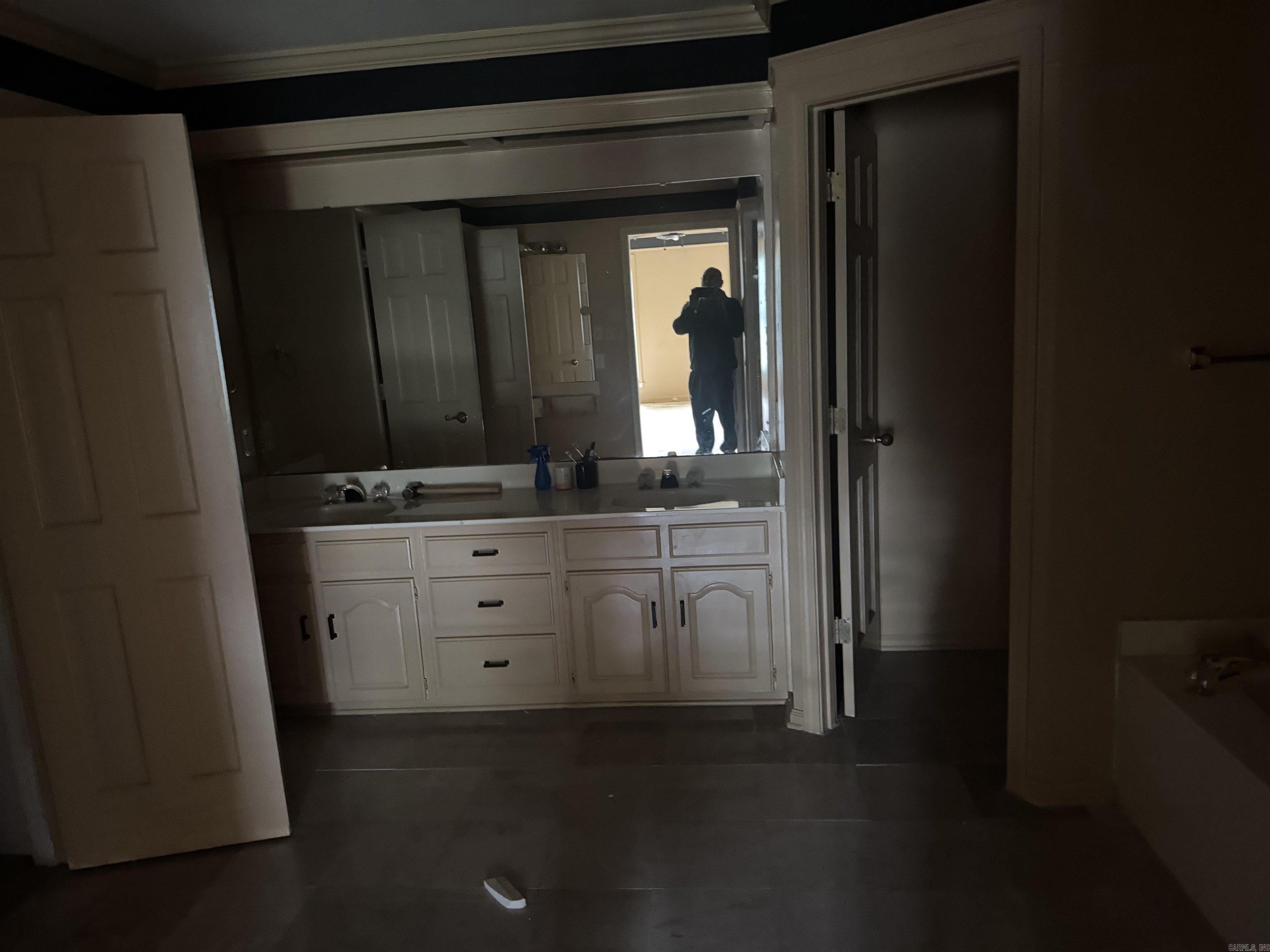 101 Red River Drive Property Photo 11