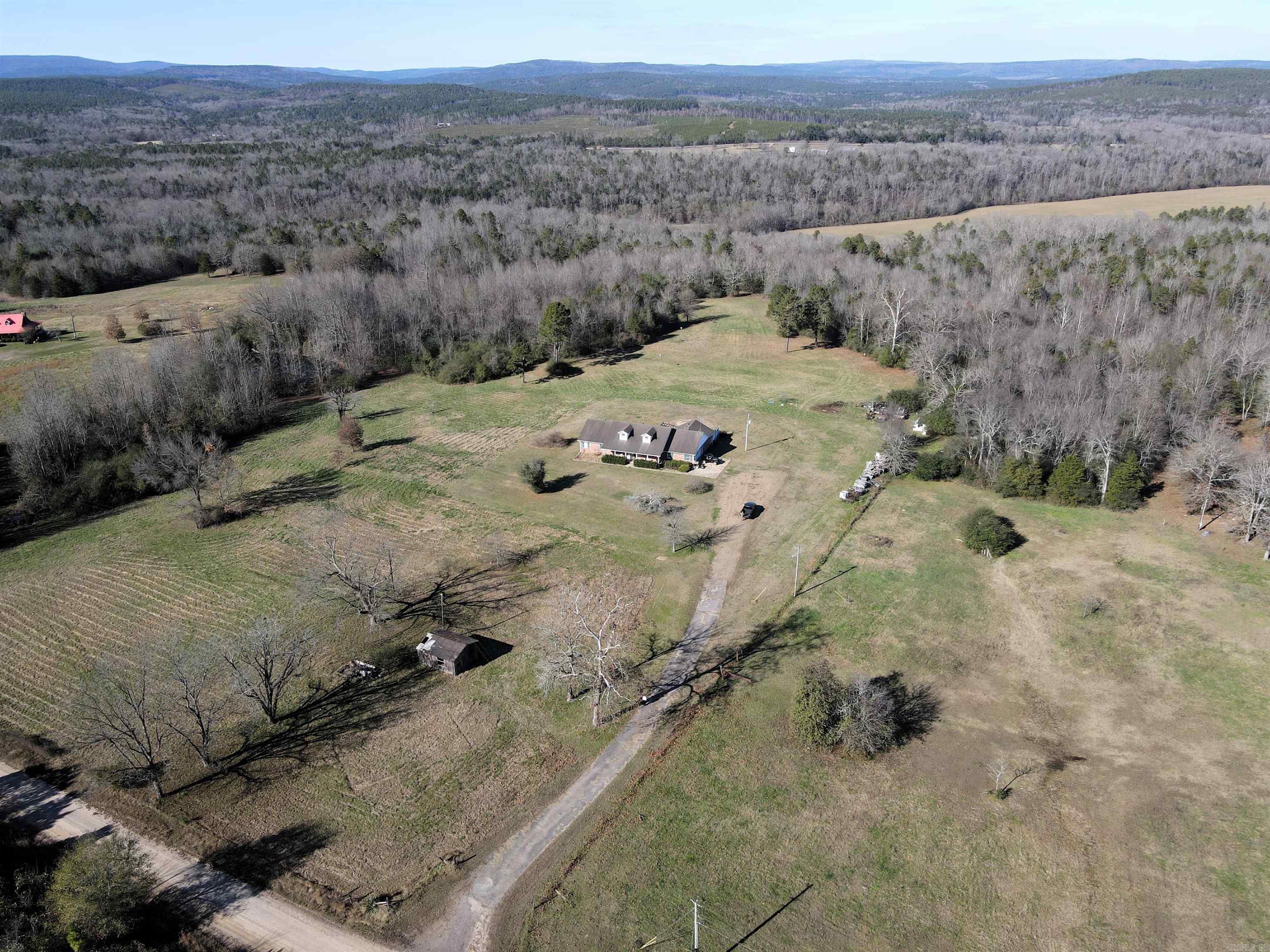 287 Copeland Cave Road Property Photo 1