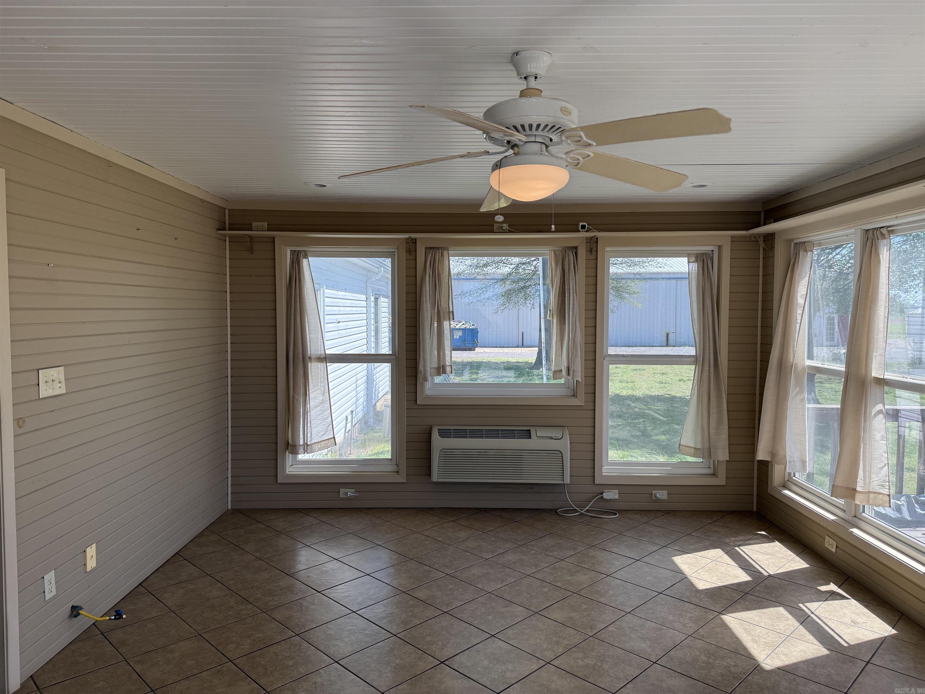 1068 Cr 546 Property Photo 17