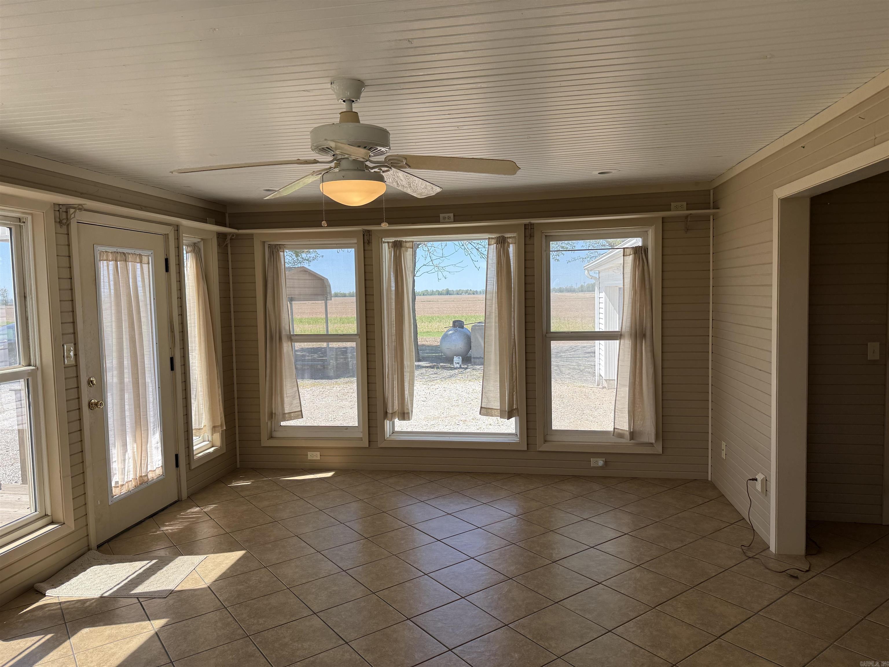1068 Cr 546 Property Photo 18