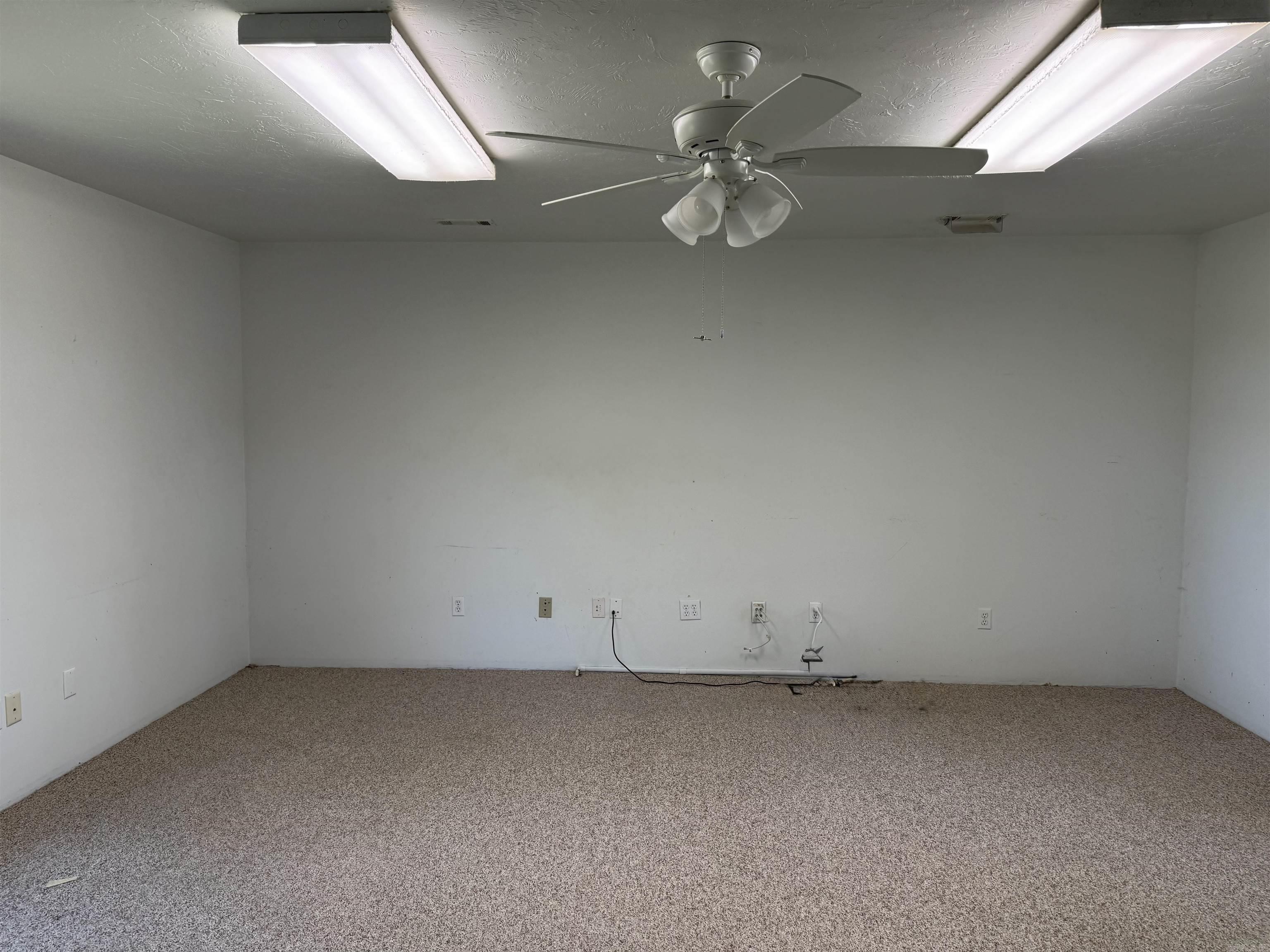 1068 Cr 546 Property Photo 43