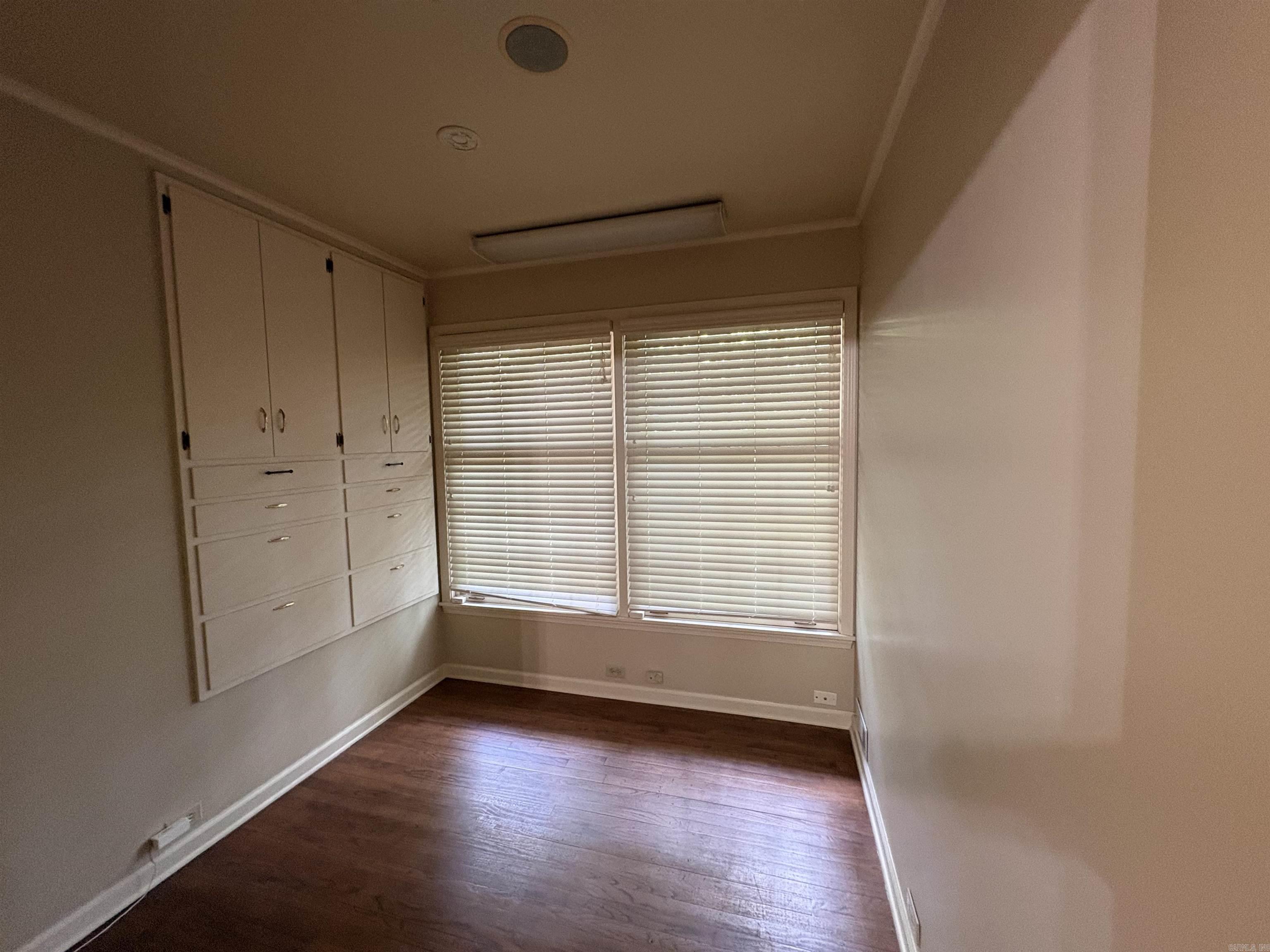208 Neil Rd Property Photo 25