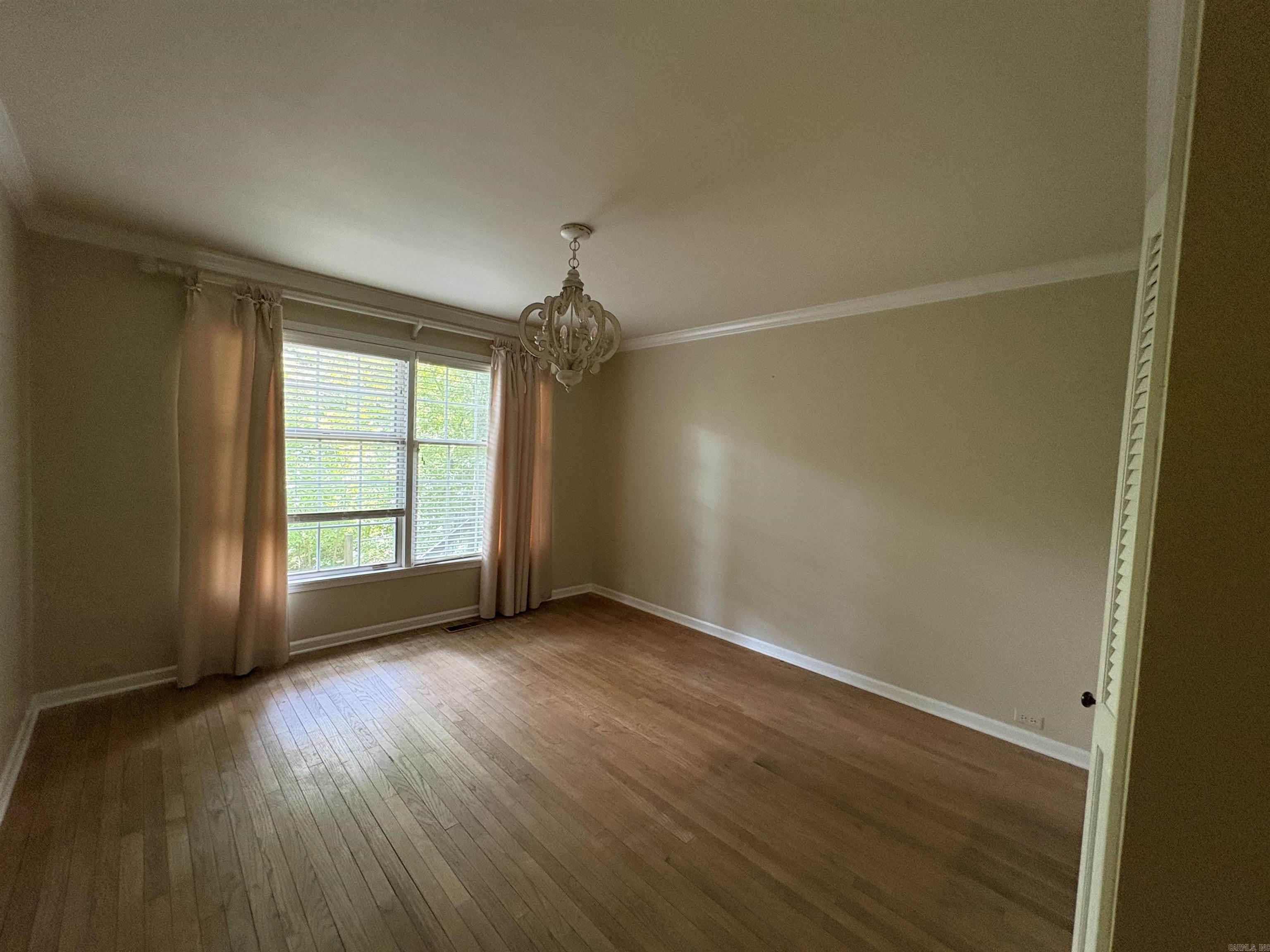 208 Neil Rd Property Photo 27