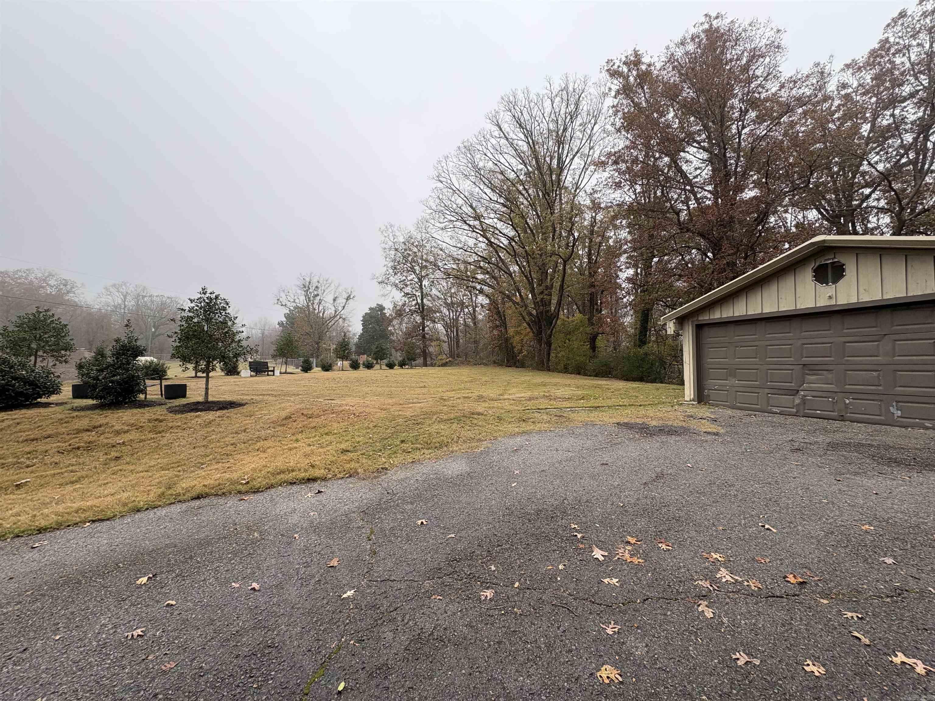 208 Neil Rd Property Photo 45
