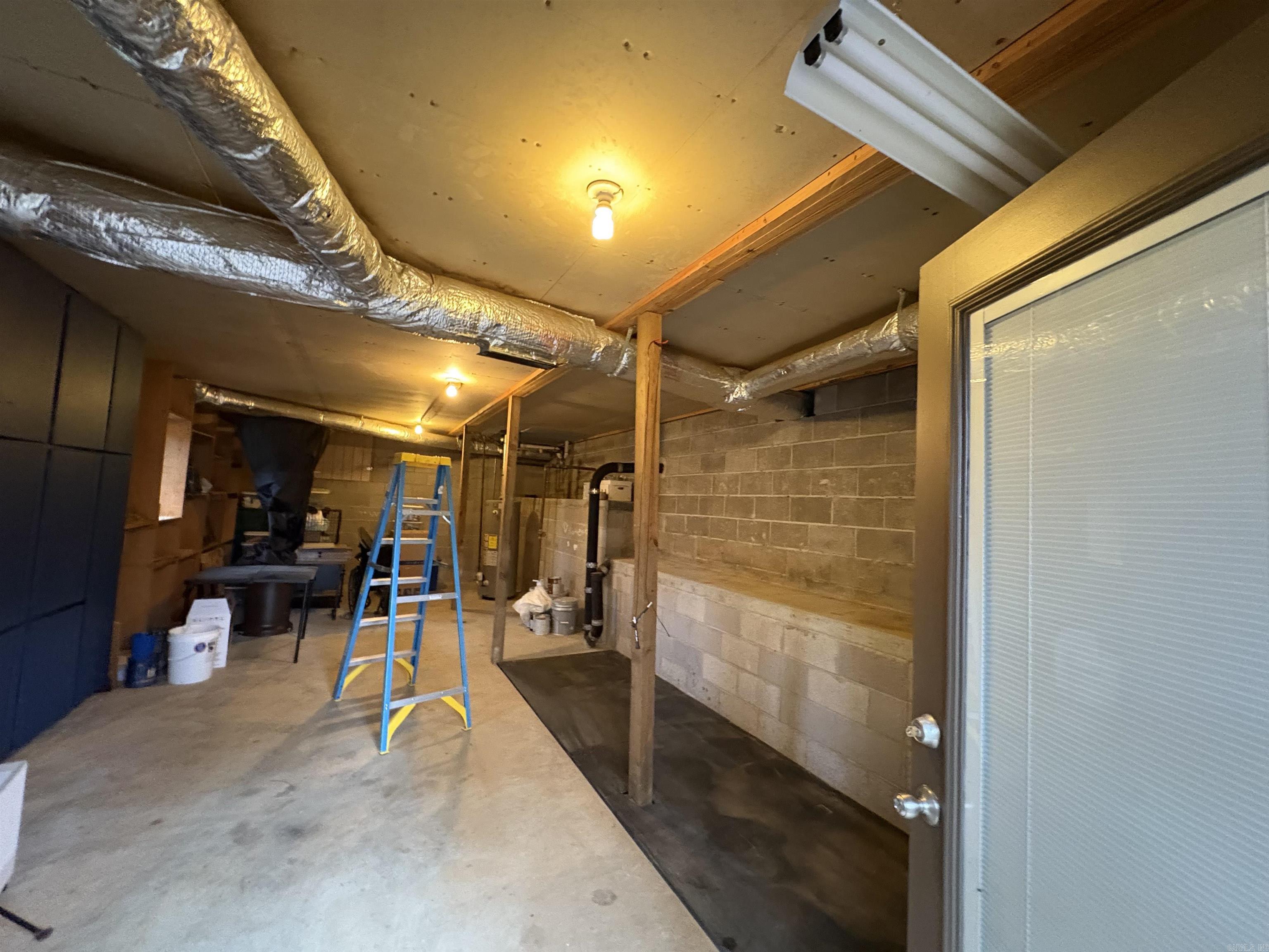 208 Neil Rd Property Photo 46