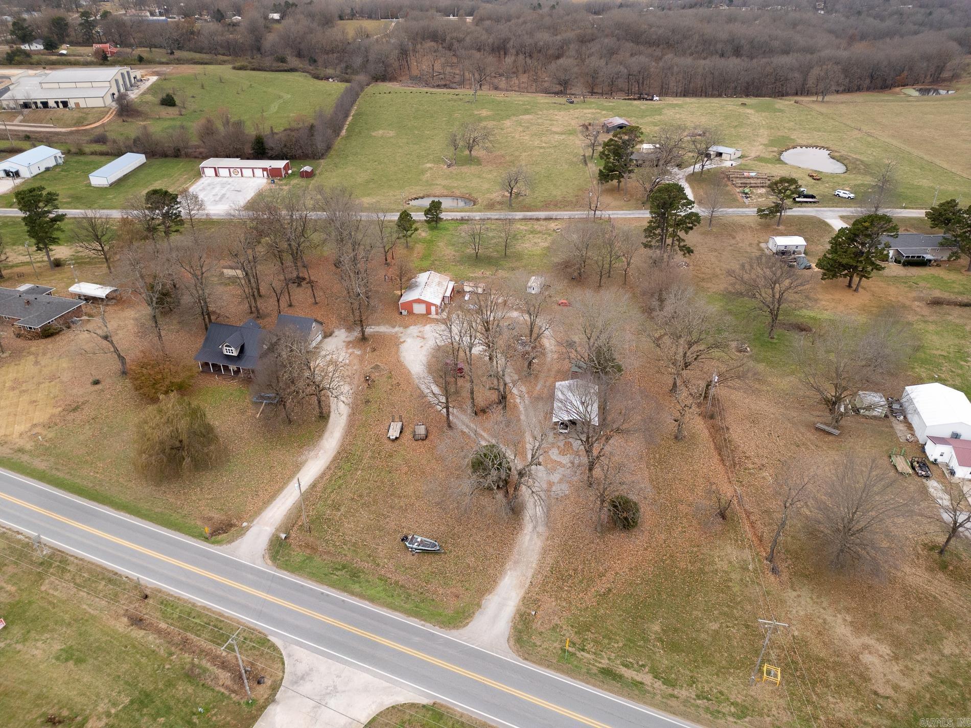 8049 N Highway 7 Property Photo 2