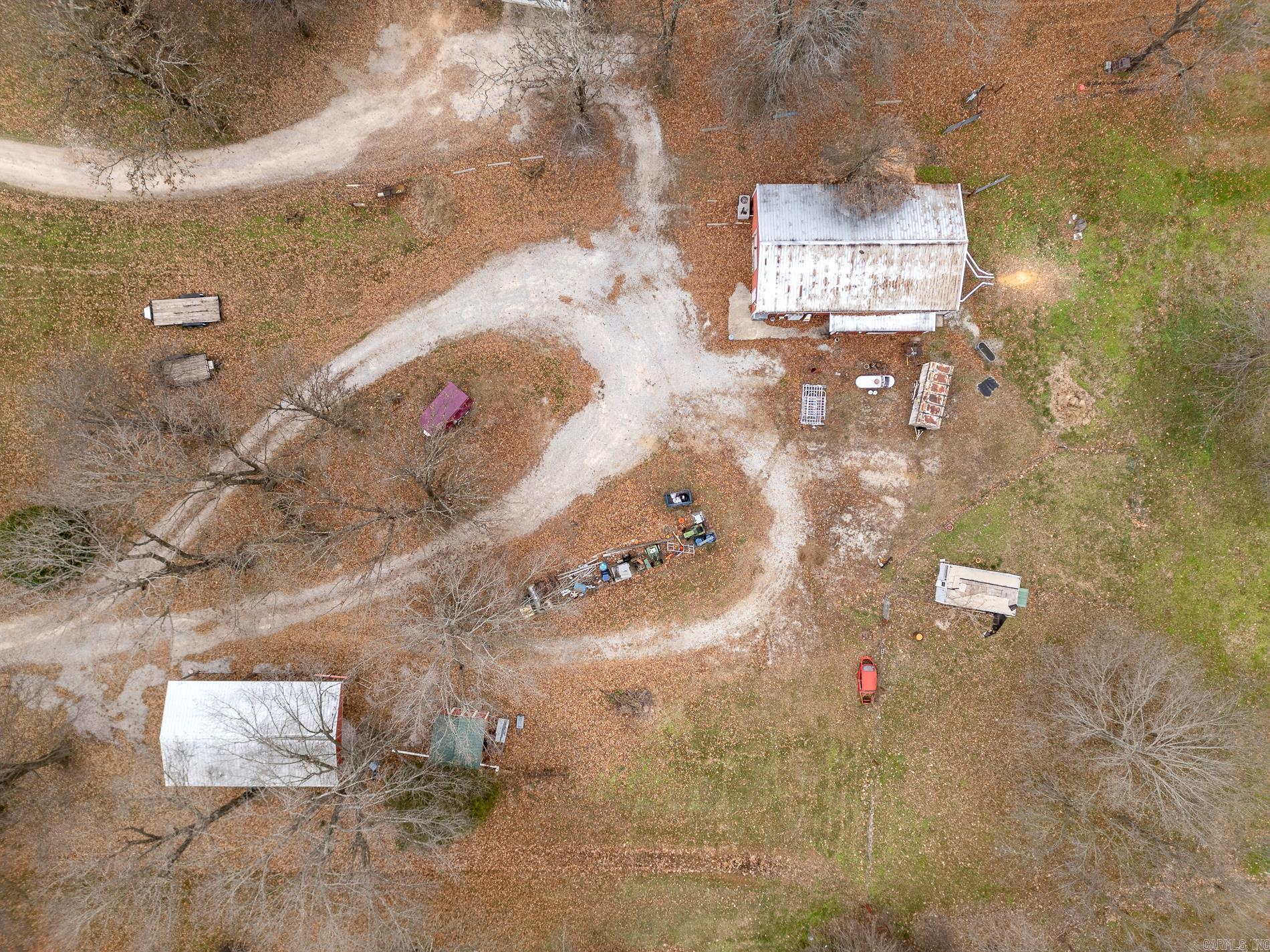 8049 N Highway 7 Property Photo 13