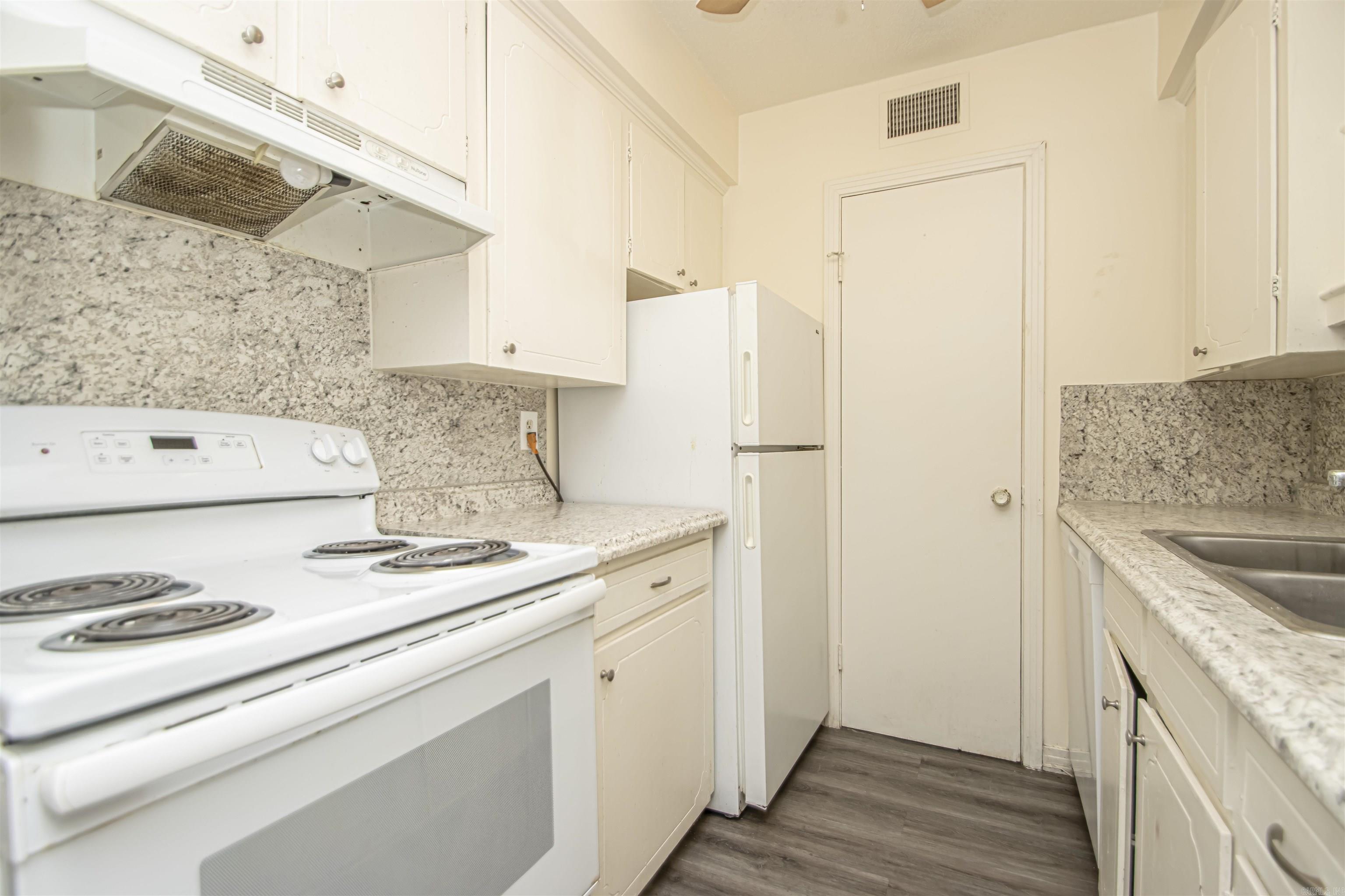 515 Brookside Drive Property Photo 4