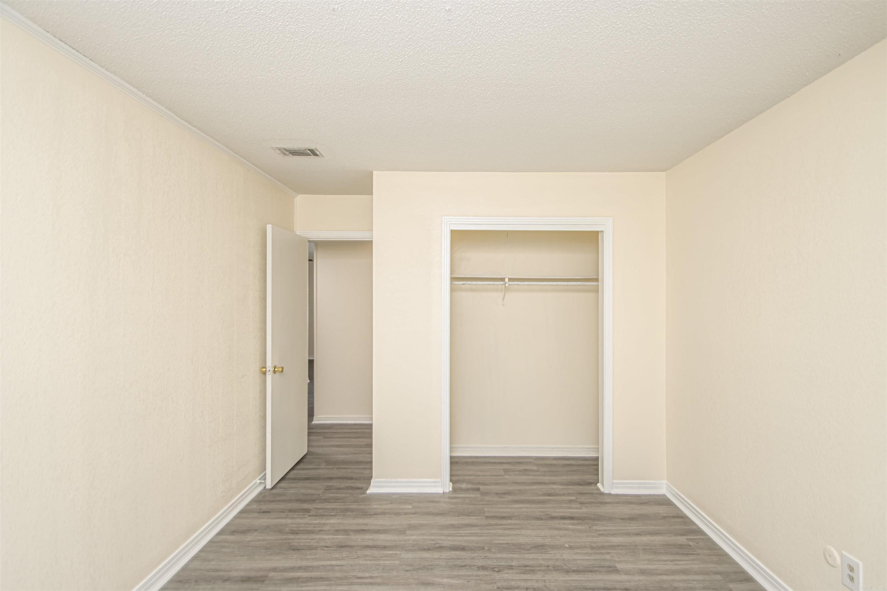 515 Brookside Drive Property Photo 11