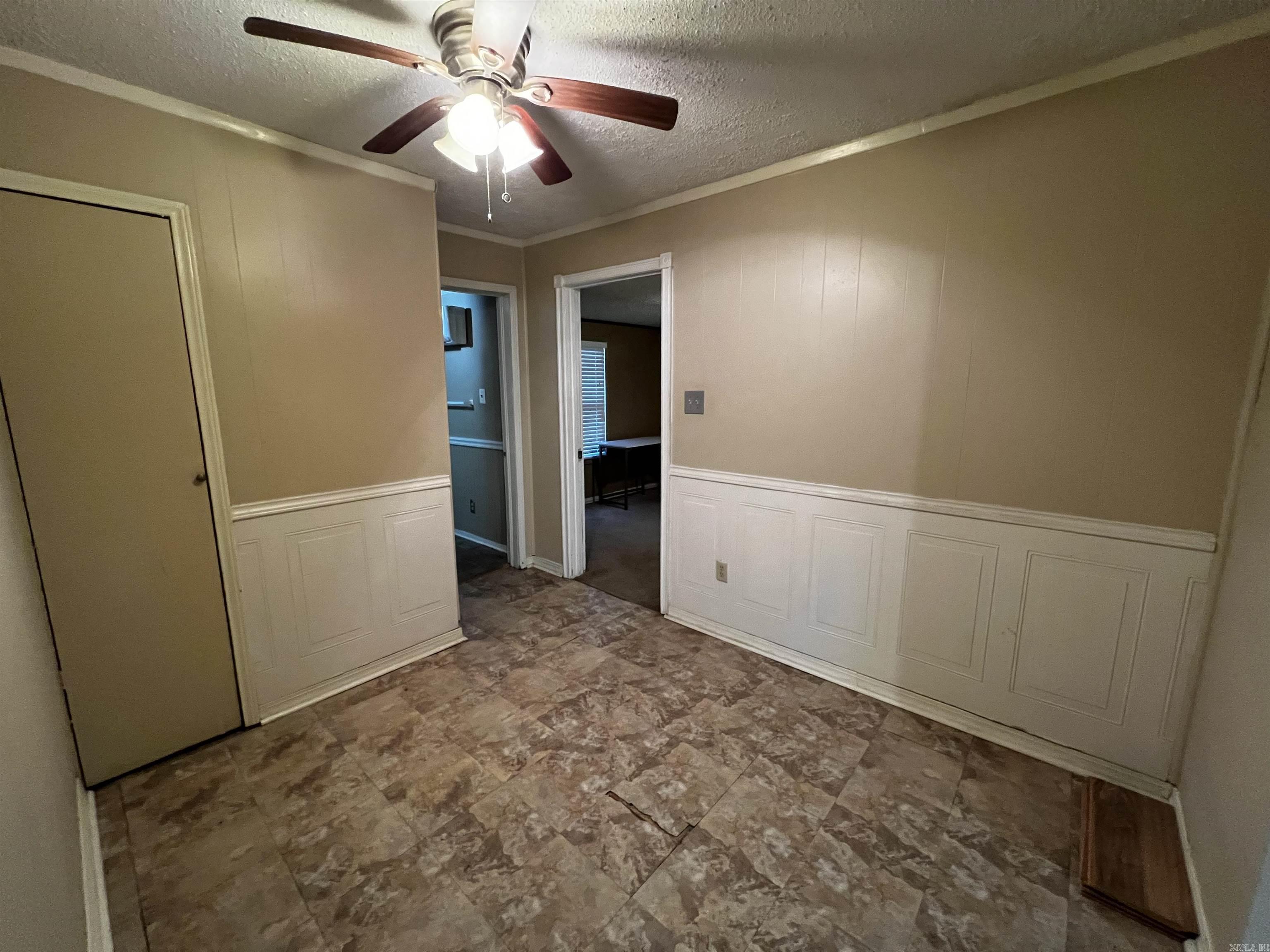 3501 Elam Street Property Photo 10