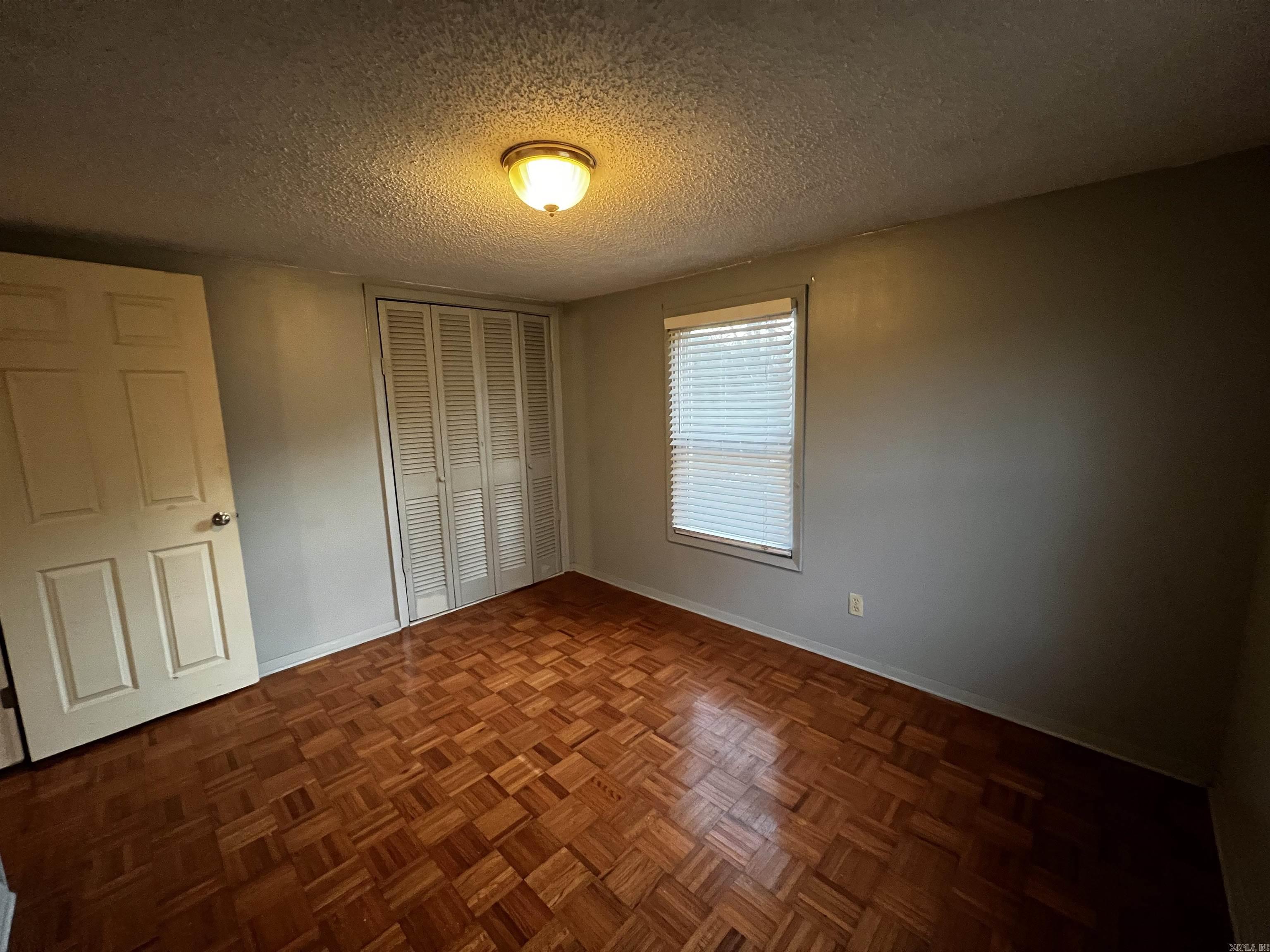 3501 Elam Street Property Photo 12
