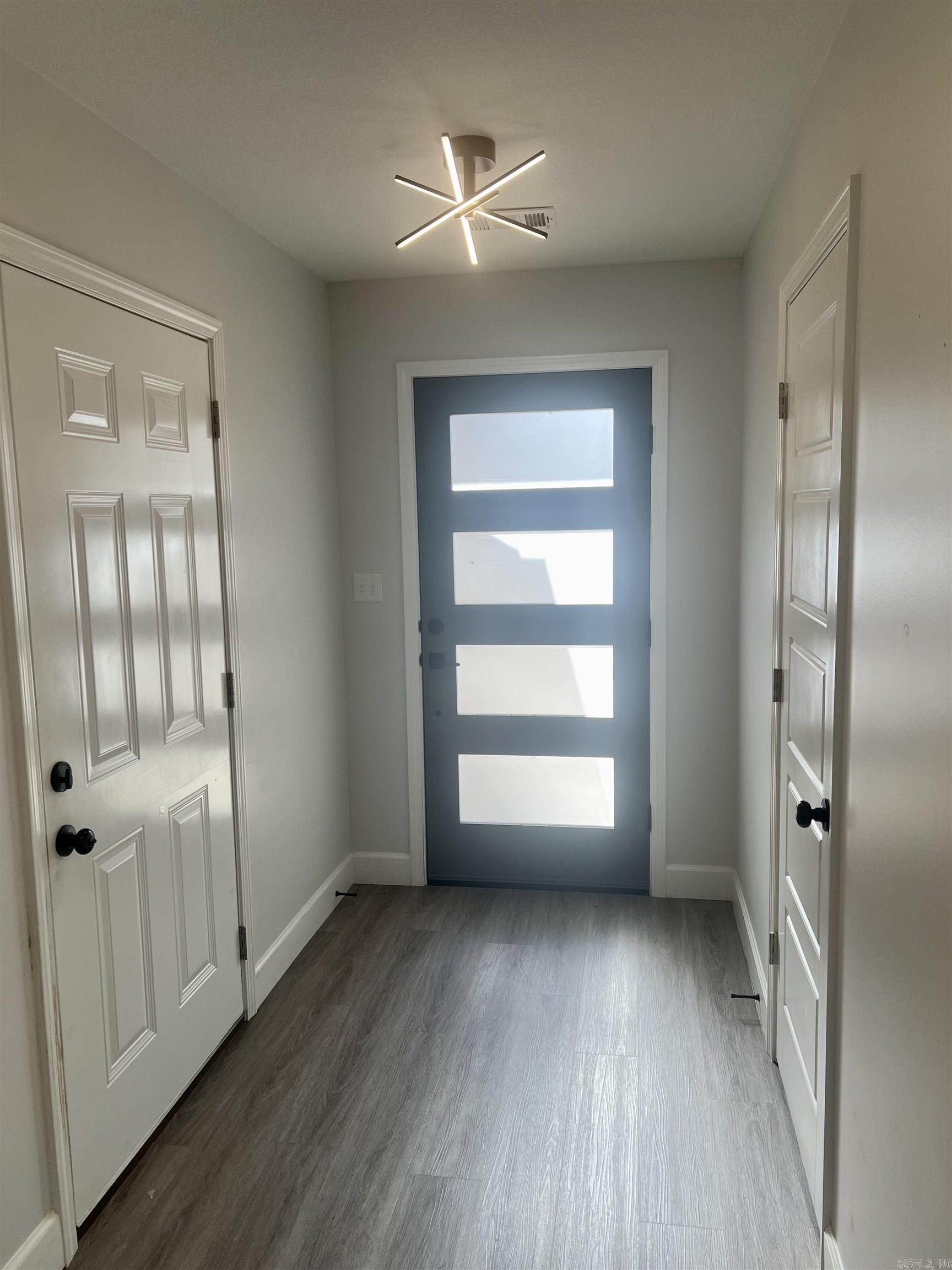 2505 Dallas Property Photo 2
