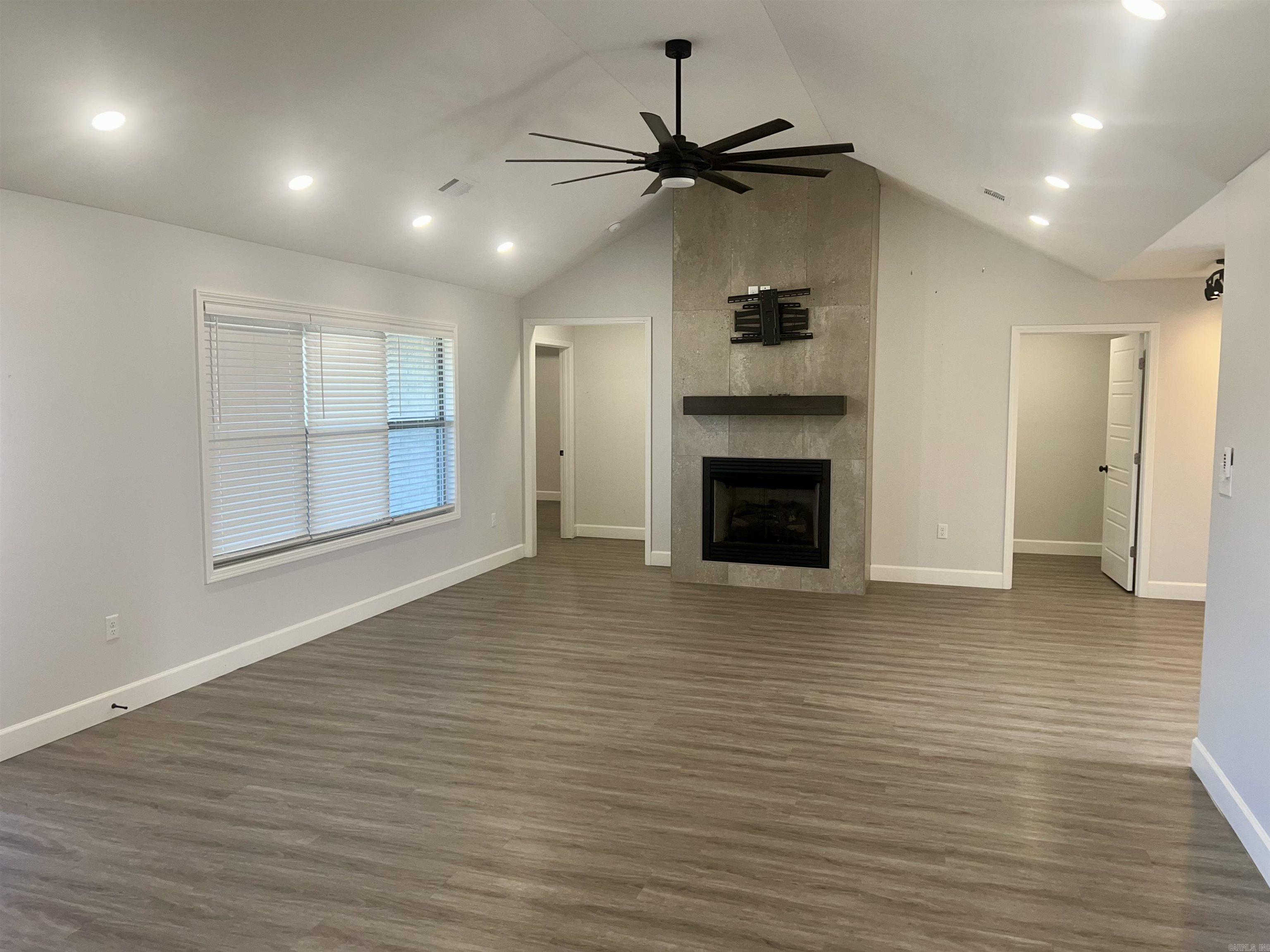 2505 Dallas Property Photo 3