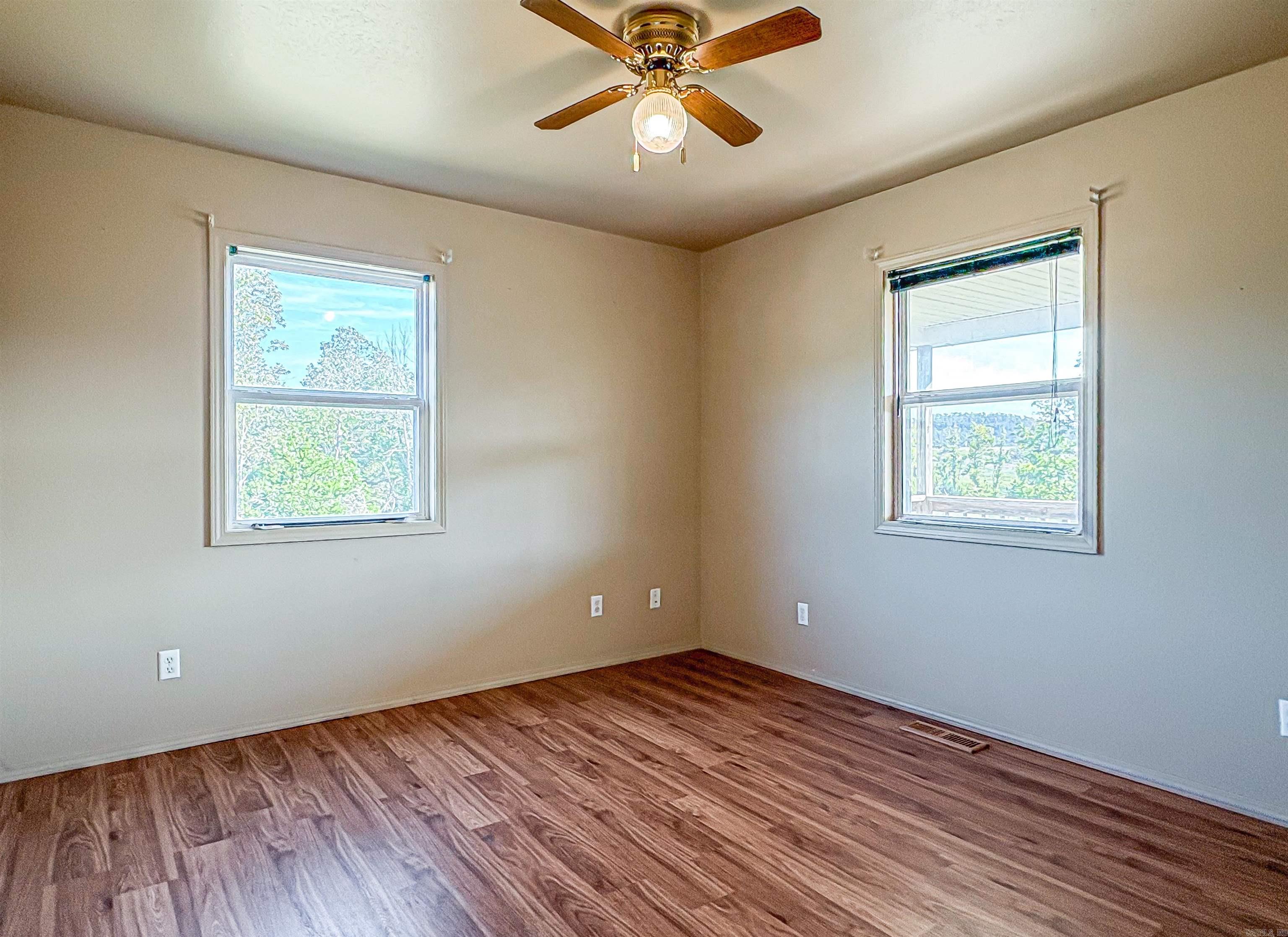 1706 Mc 4006 Property Photo 38