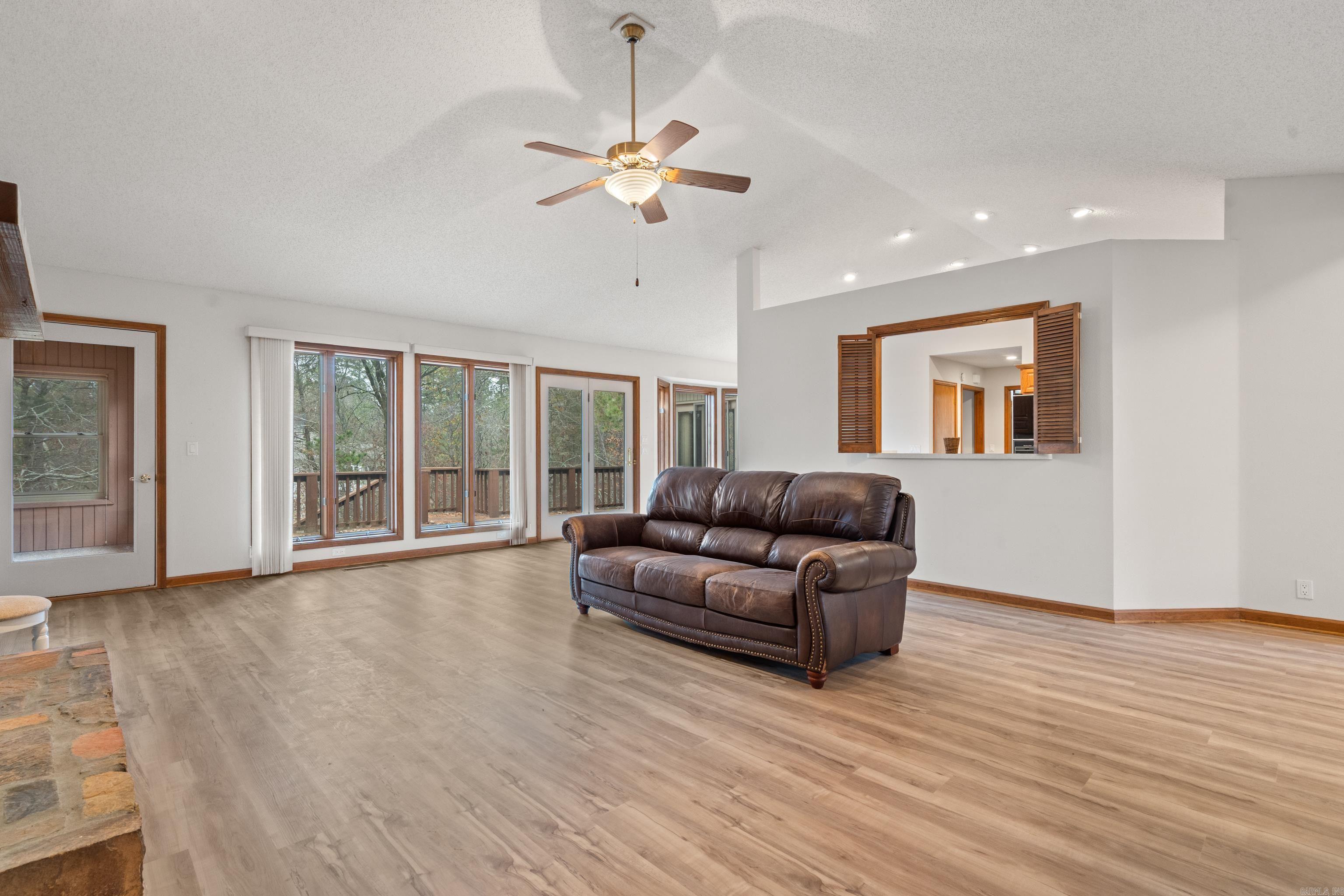 2 Resplandor Place Property Photo 6