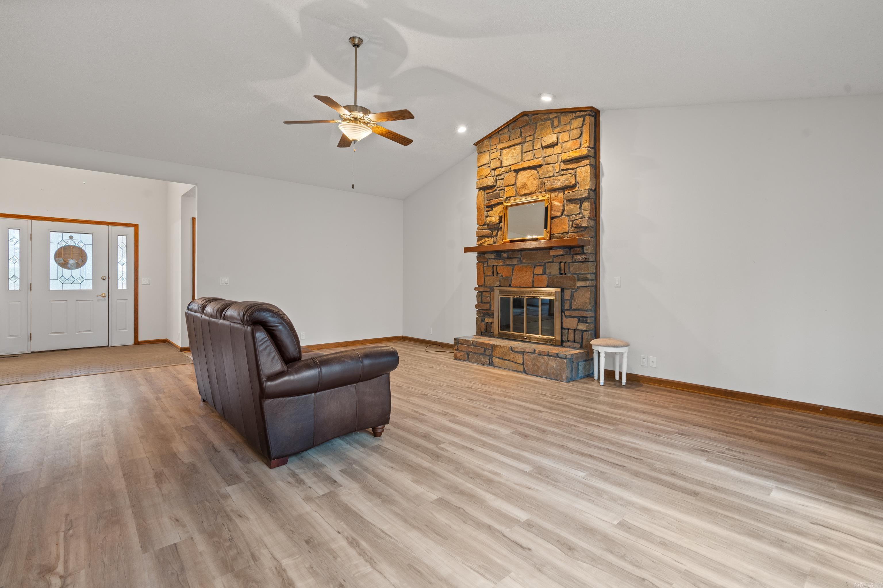 2 Resplandor Place Property Photo 8