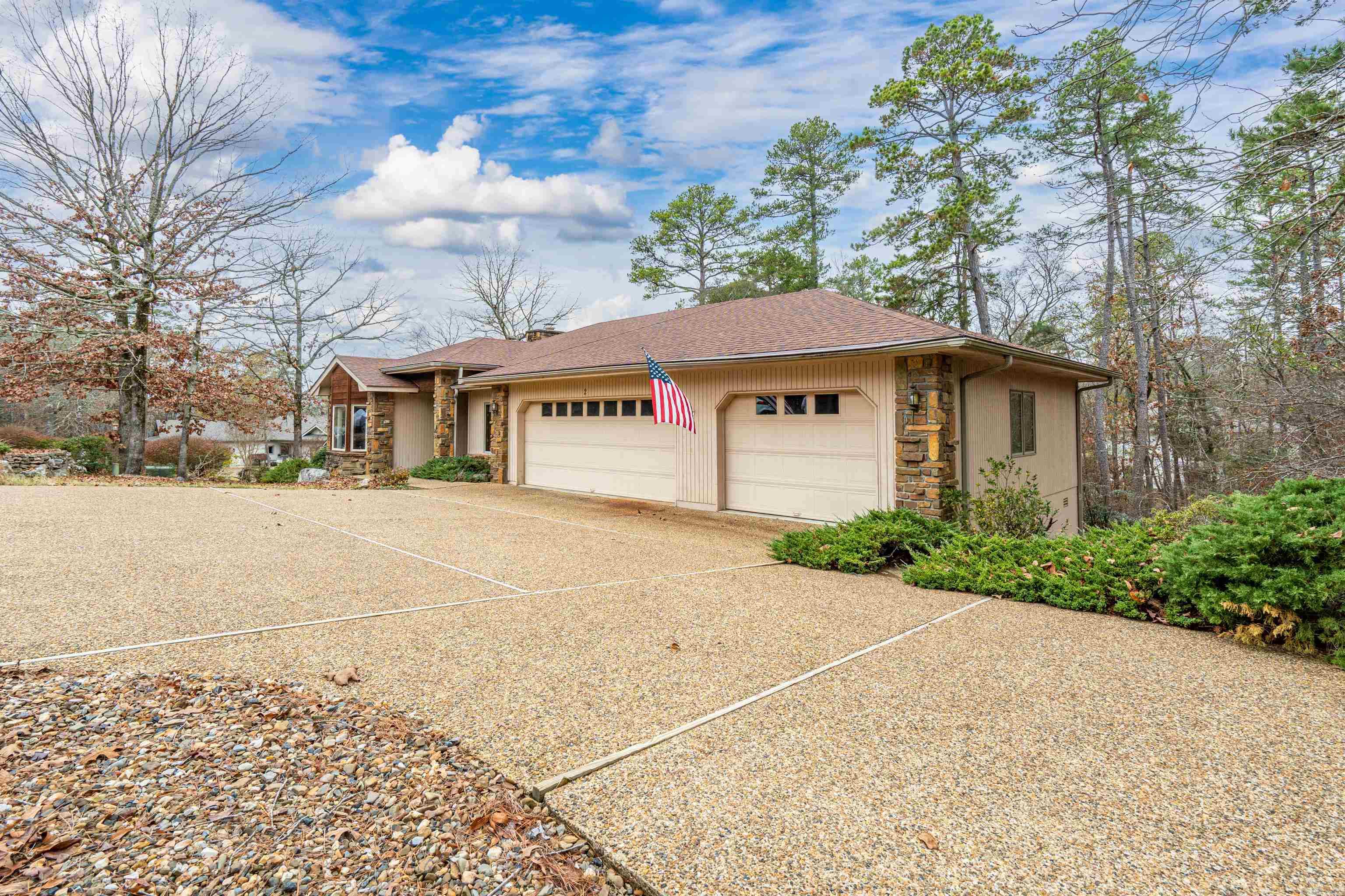 2 Resplandor Place Property Photo 45