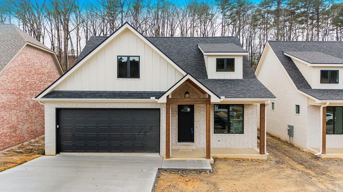 139 Kinley Loop Property Photo 1