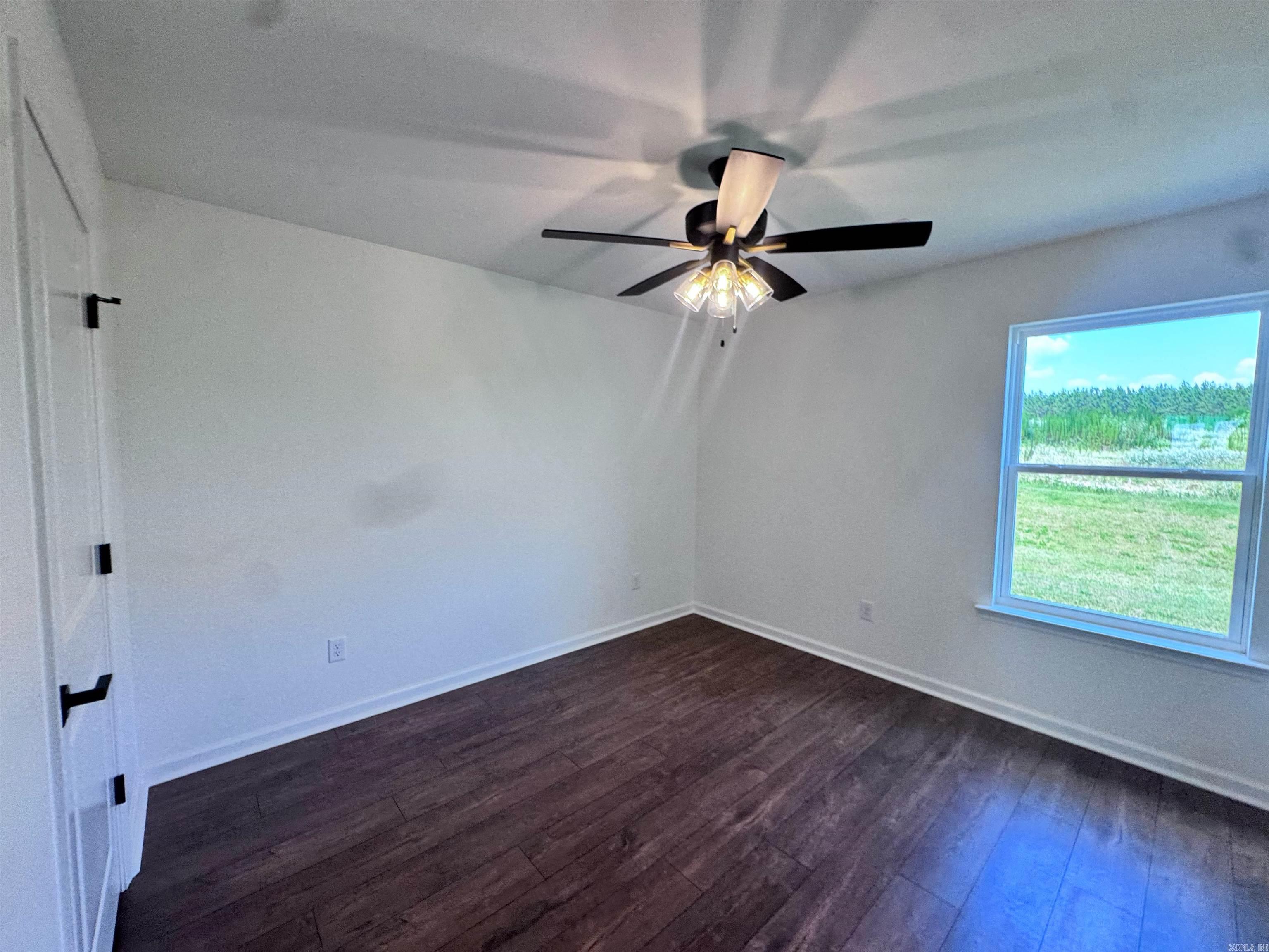 196 Kelton Lane Property Photo 3