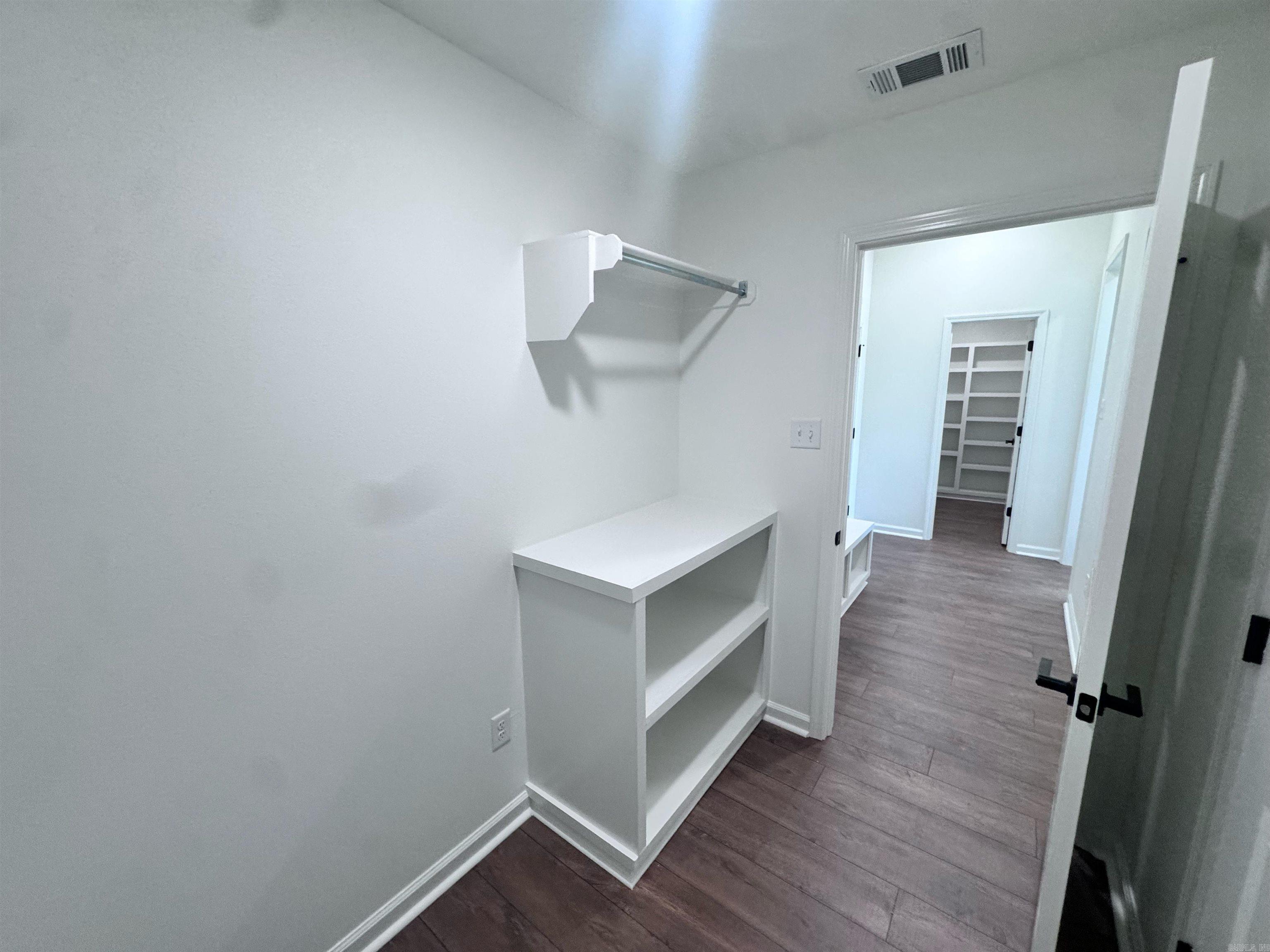 196 Kelton Lane Property Photo 19