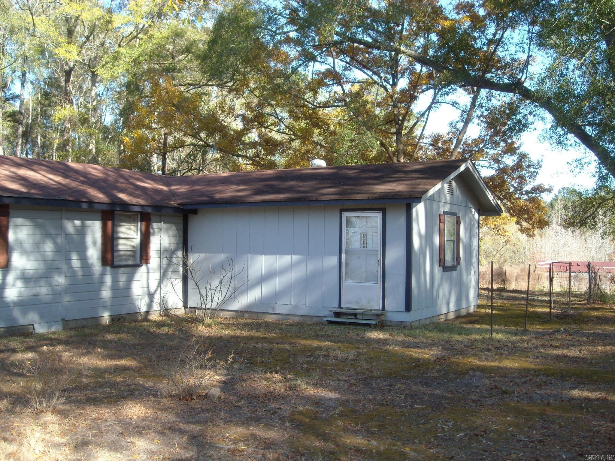 715 Oakland Road Property Photo 13