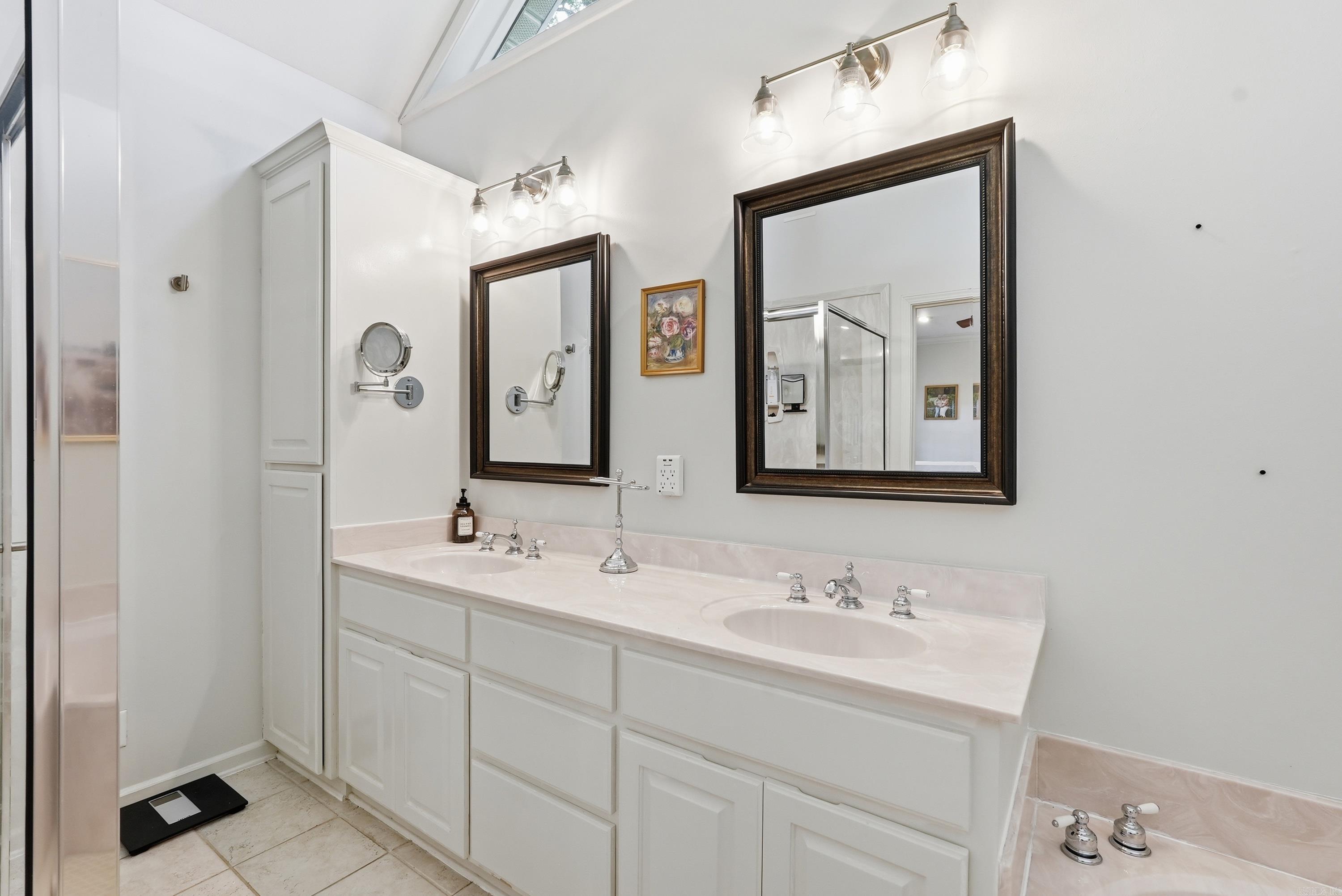 869 Copperfield Circle Property Photo 20