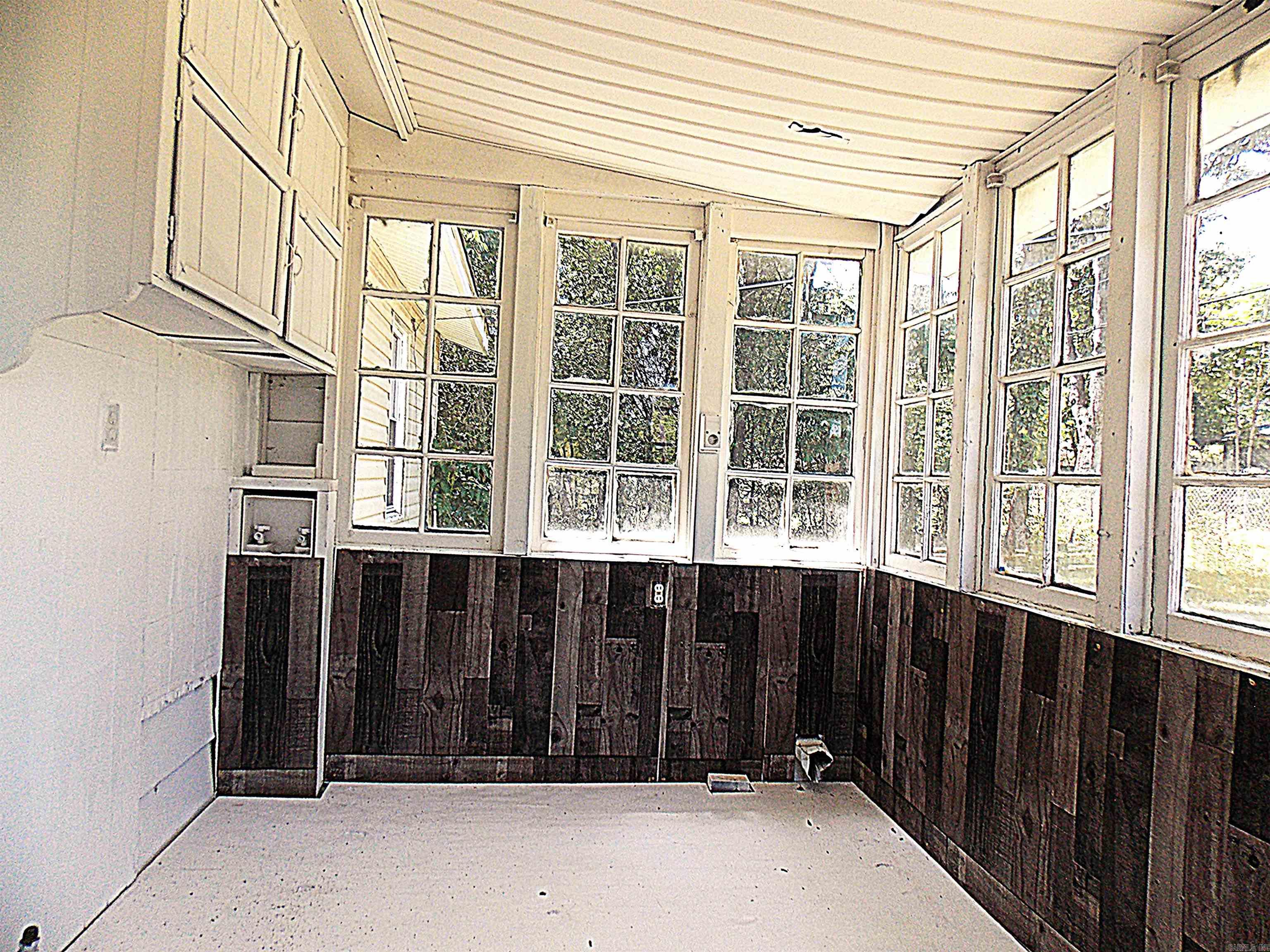 51 Hill Ln Property Photo 26