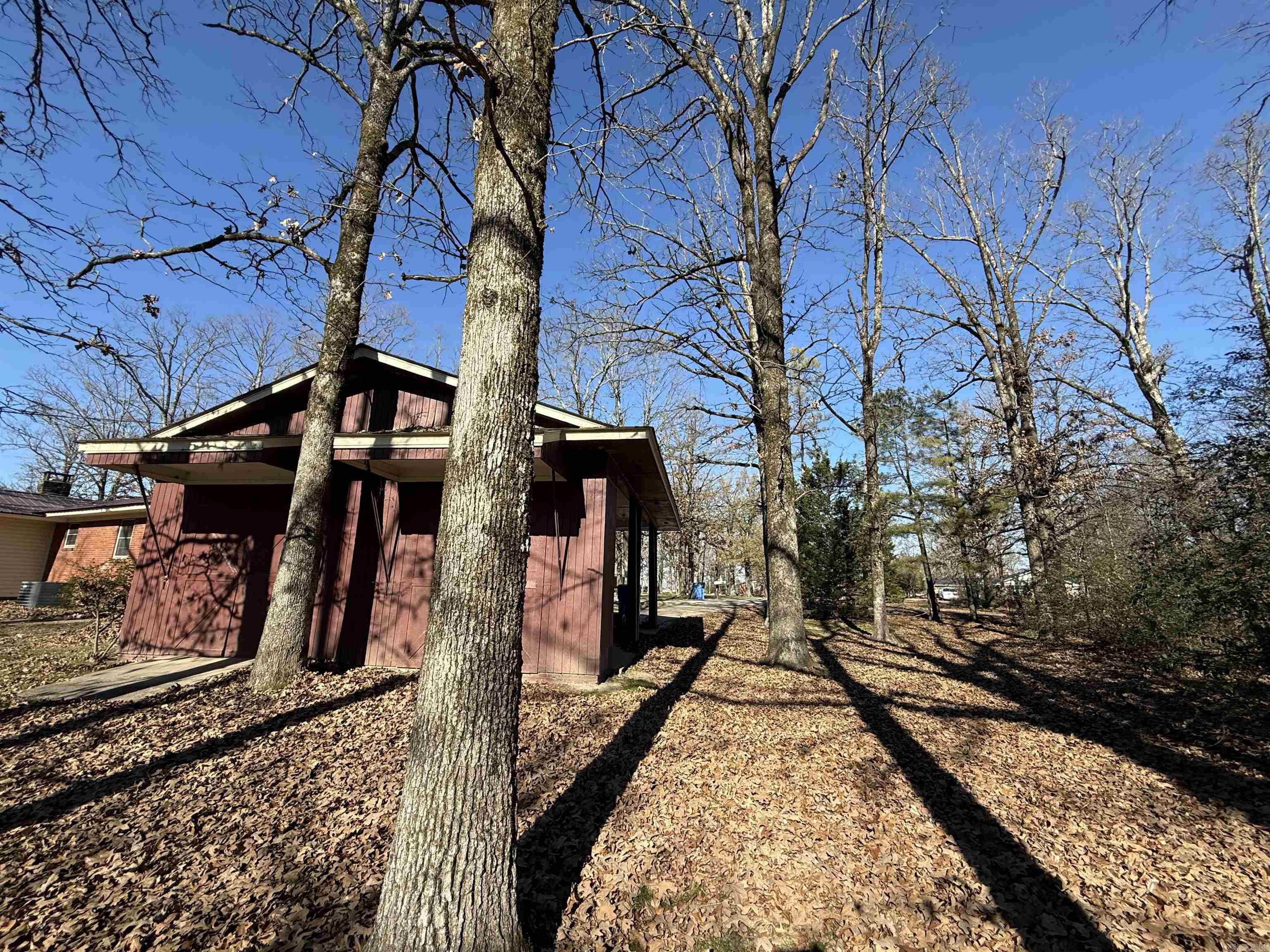 111 Clay 137 Road Property Photo 5