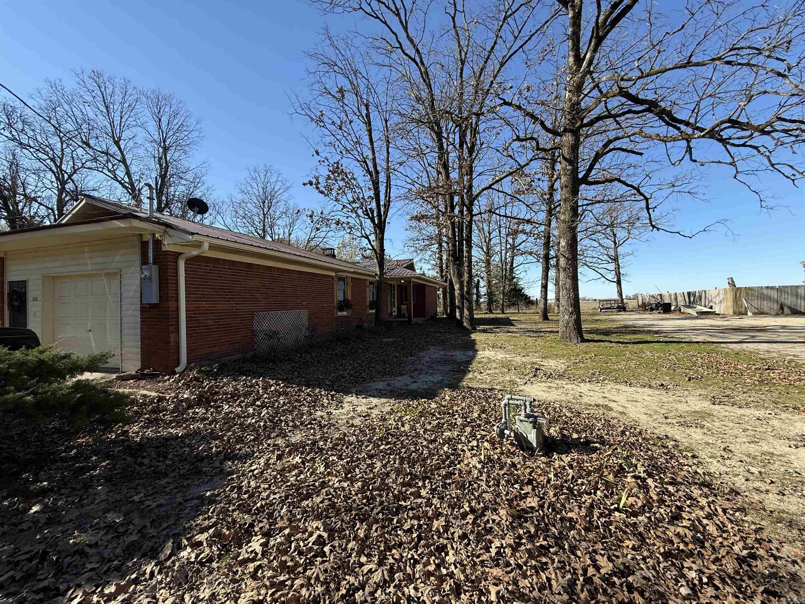 111 Clay 137 Road Property Photo 7