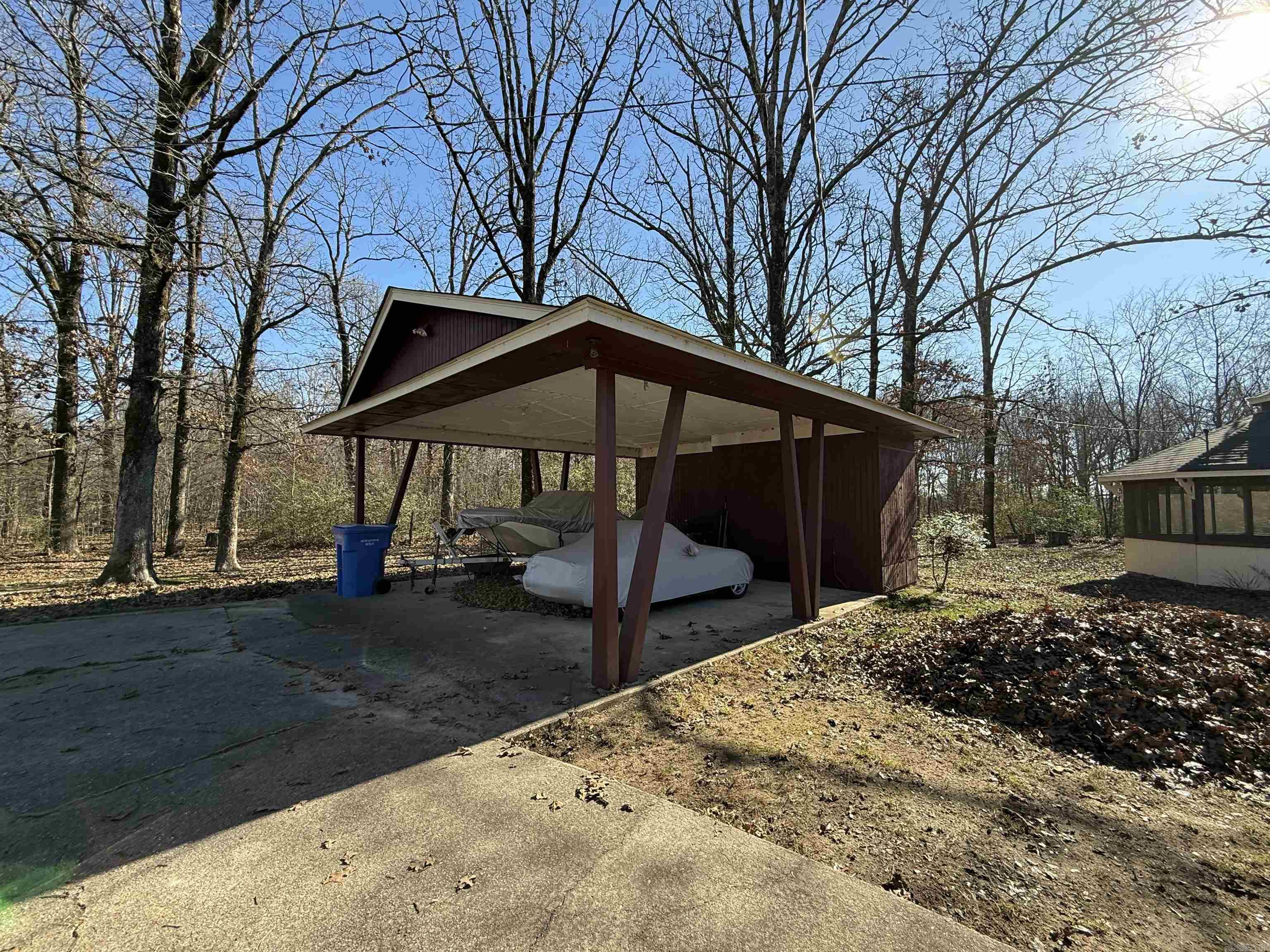 111 Clay 137 Road Property Photo 13