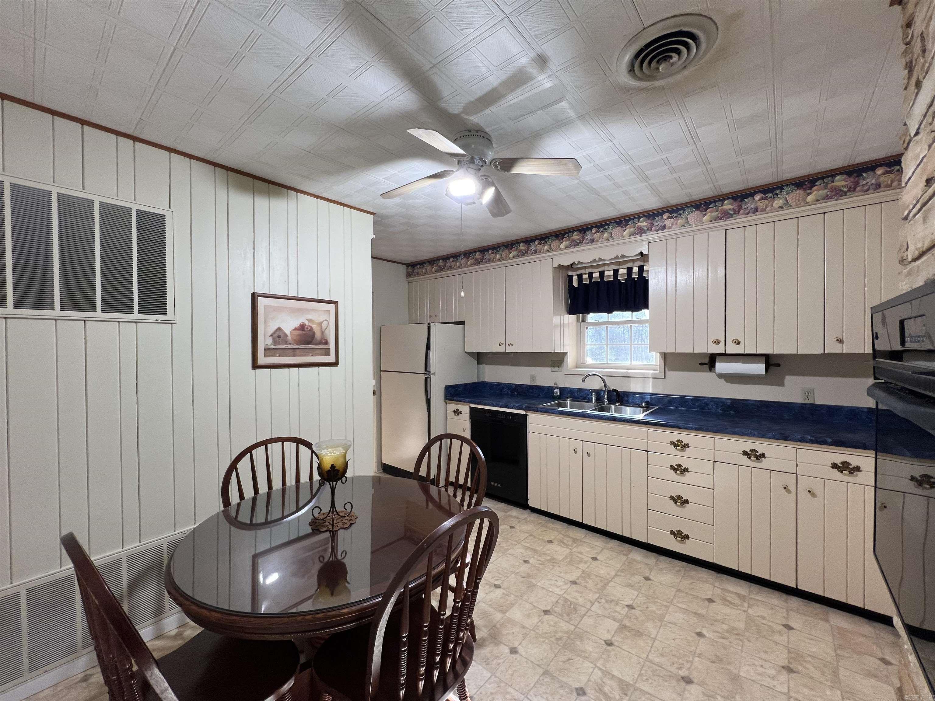 111 Clay 137 Road Property Photo 19