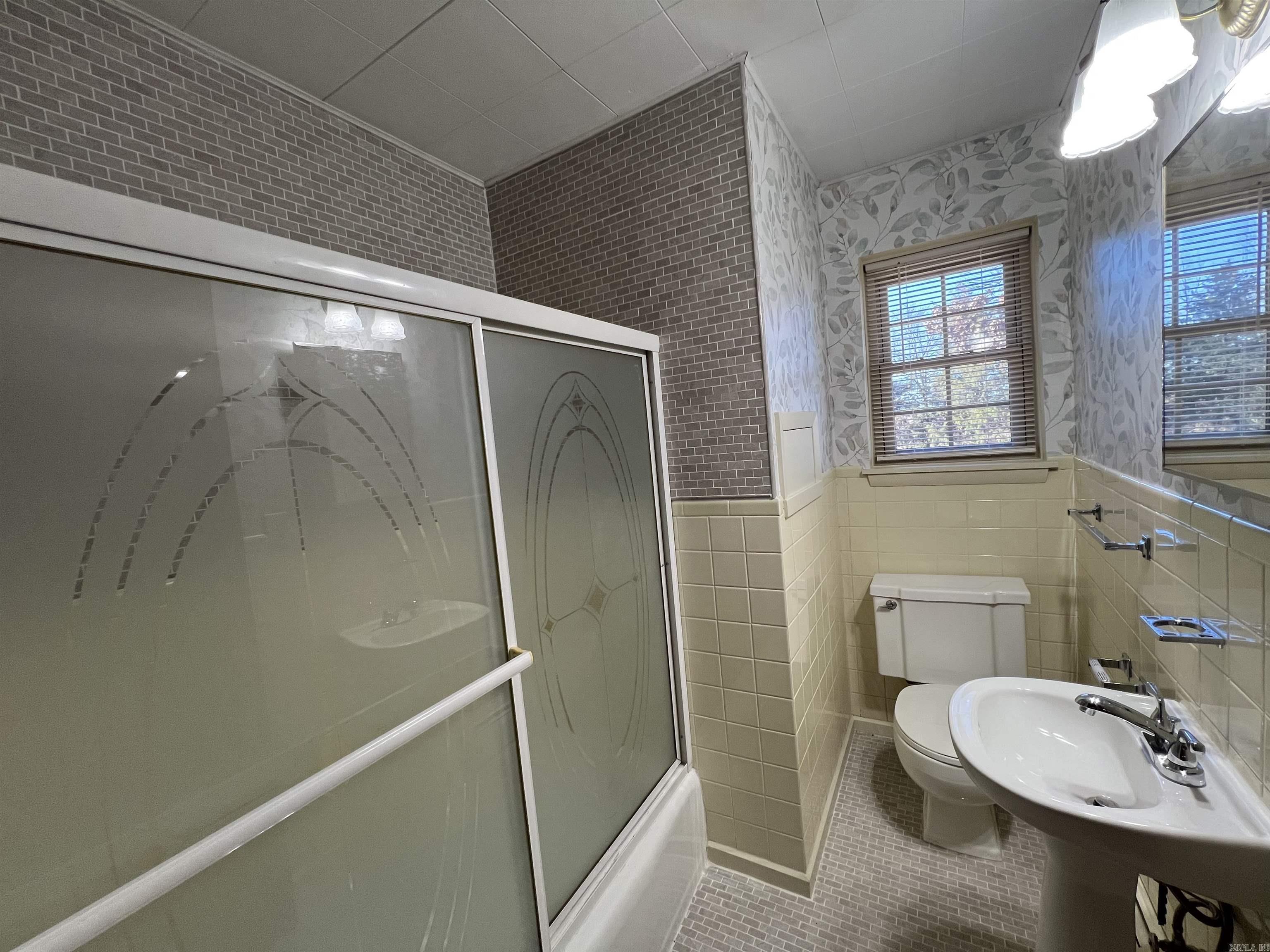 111 Clay 137 Road Property Photo 39