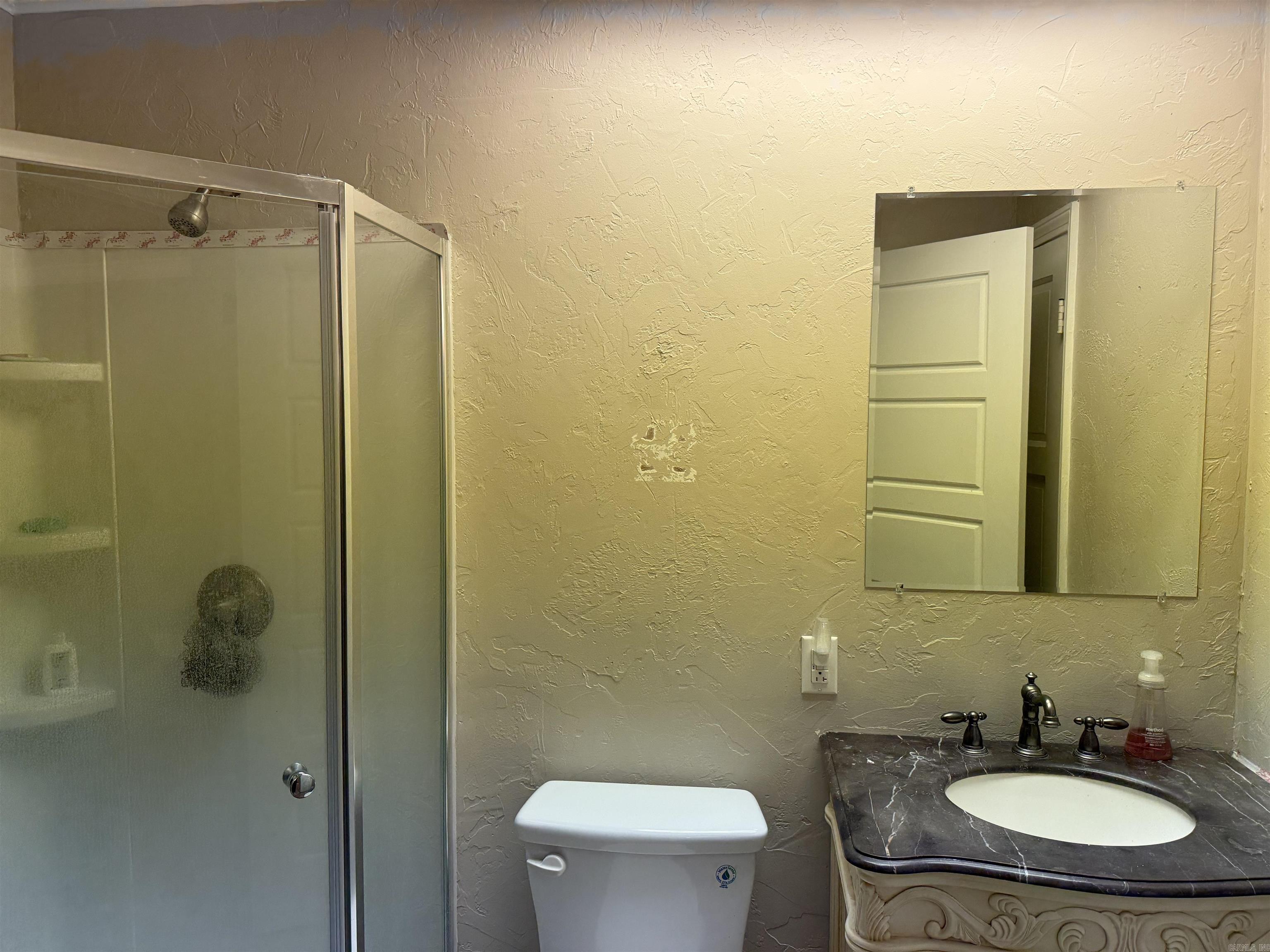 931 W North Property Photo 16