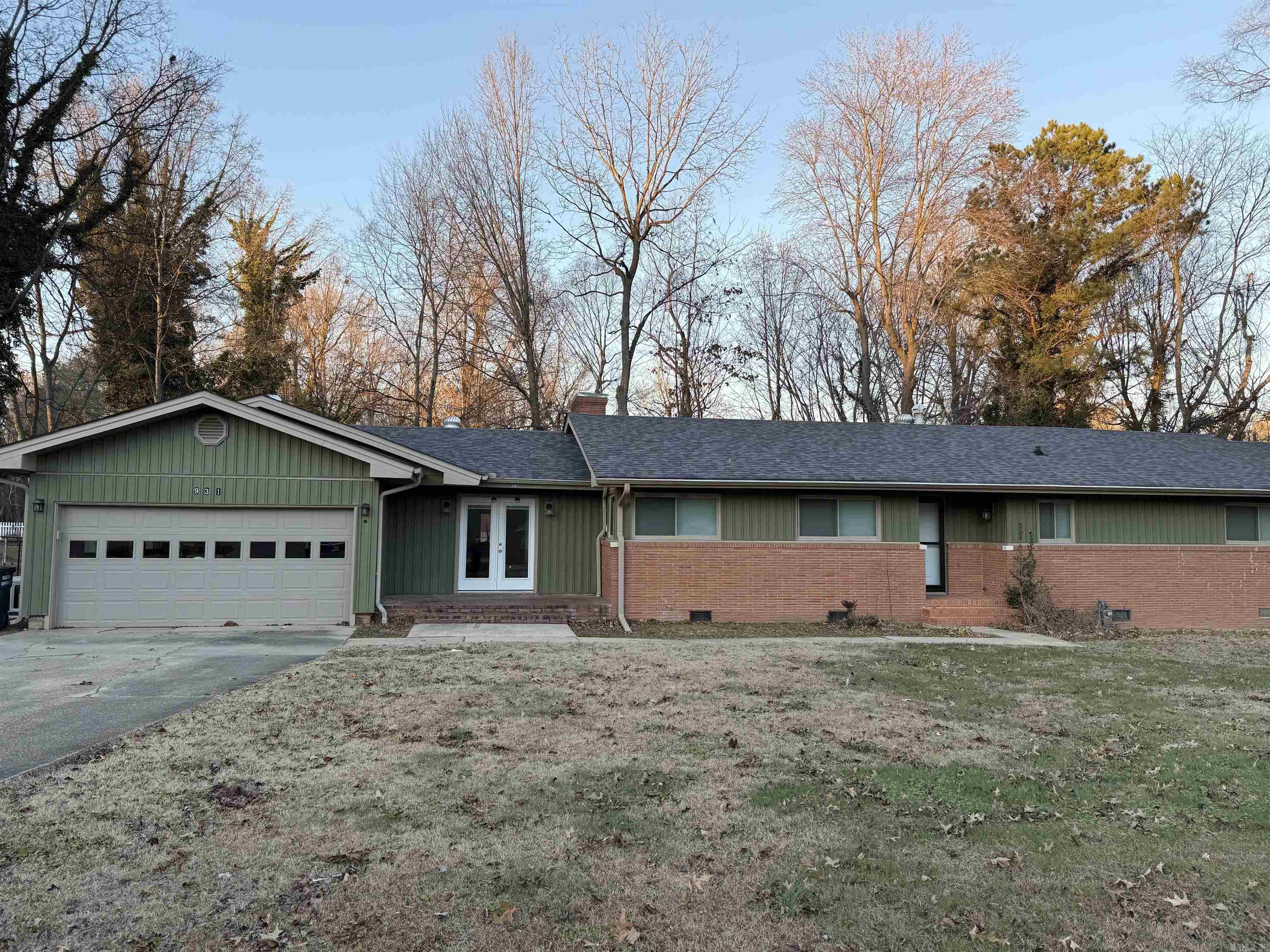 931 W North Property Photo 38