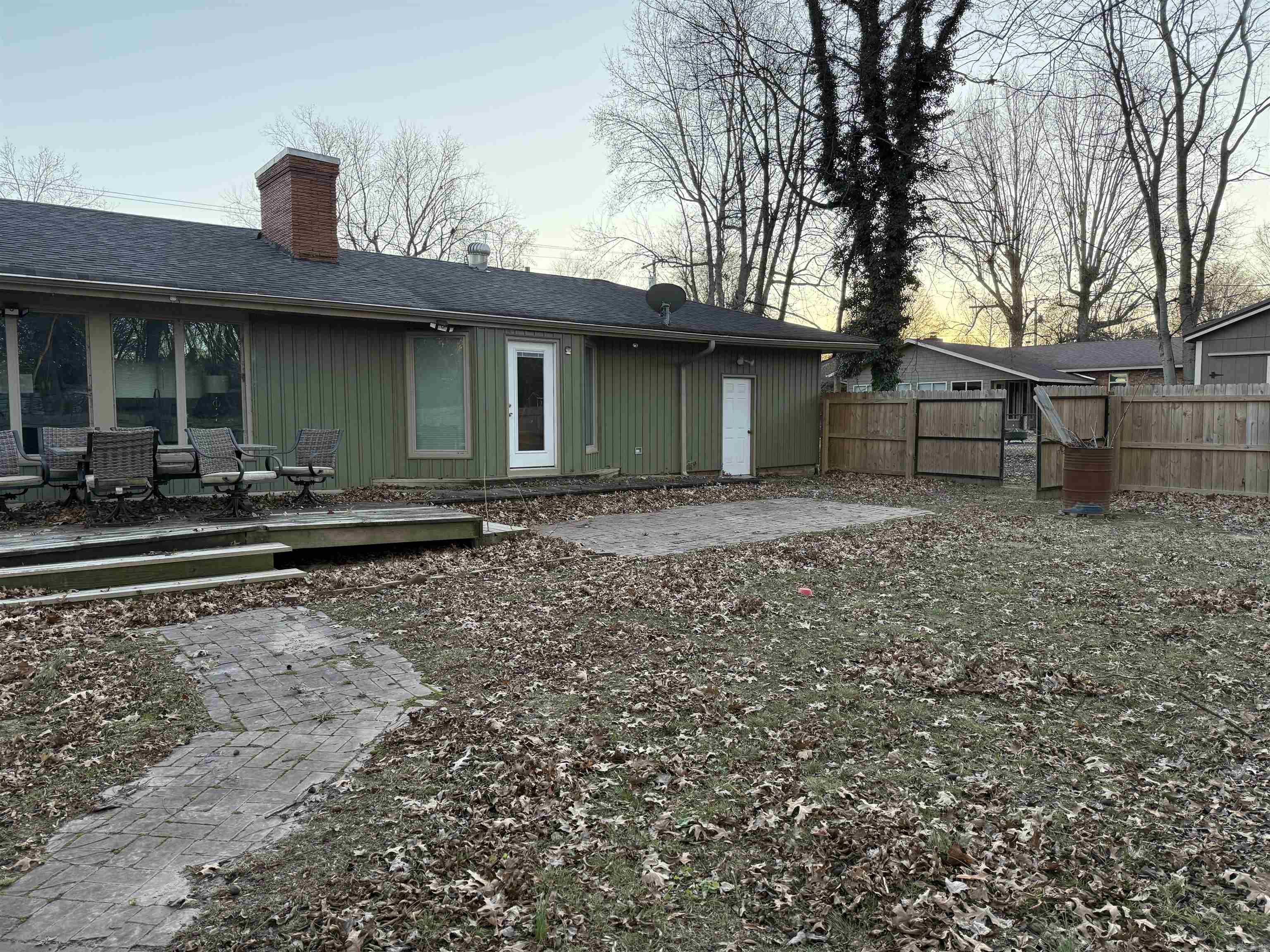 931 W North Property Photo 46