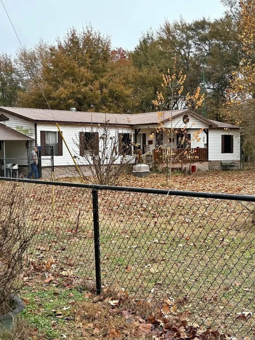 17568 Barry's Lane Property Photo 1