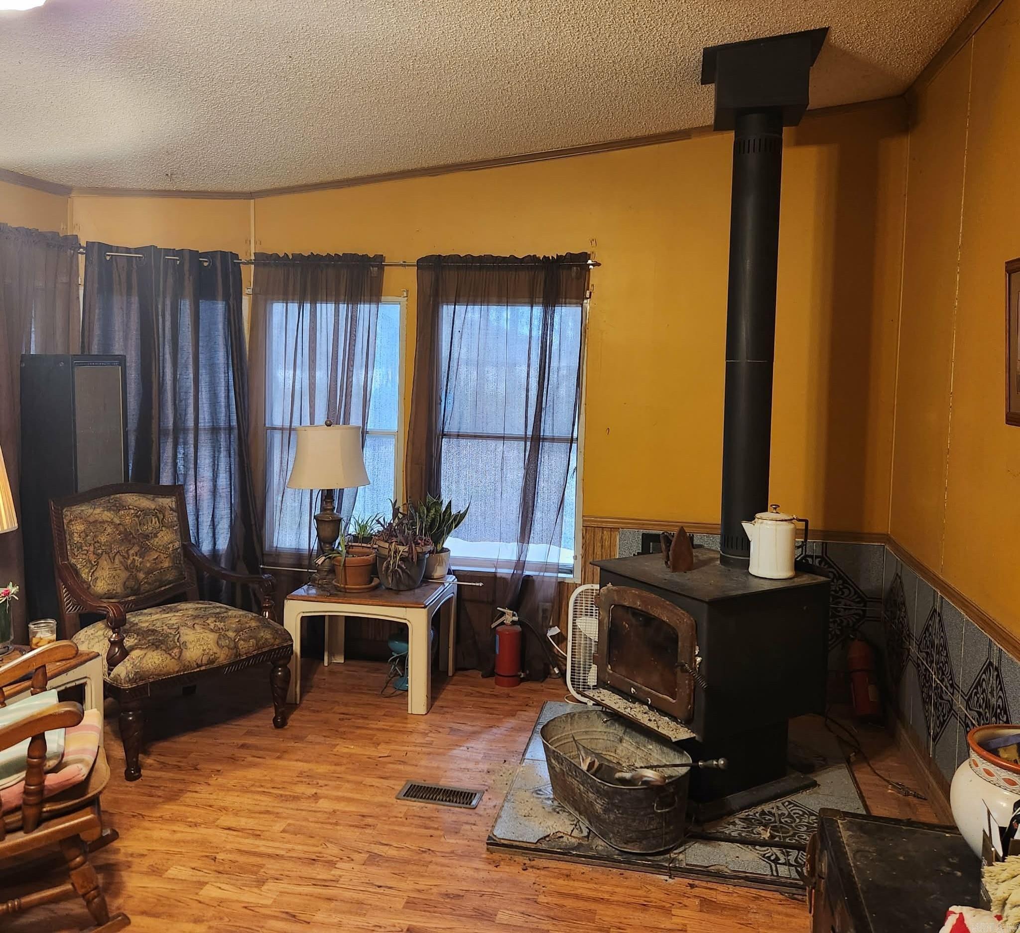 17568 Barry's Lane Property Photo 4