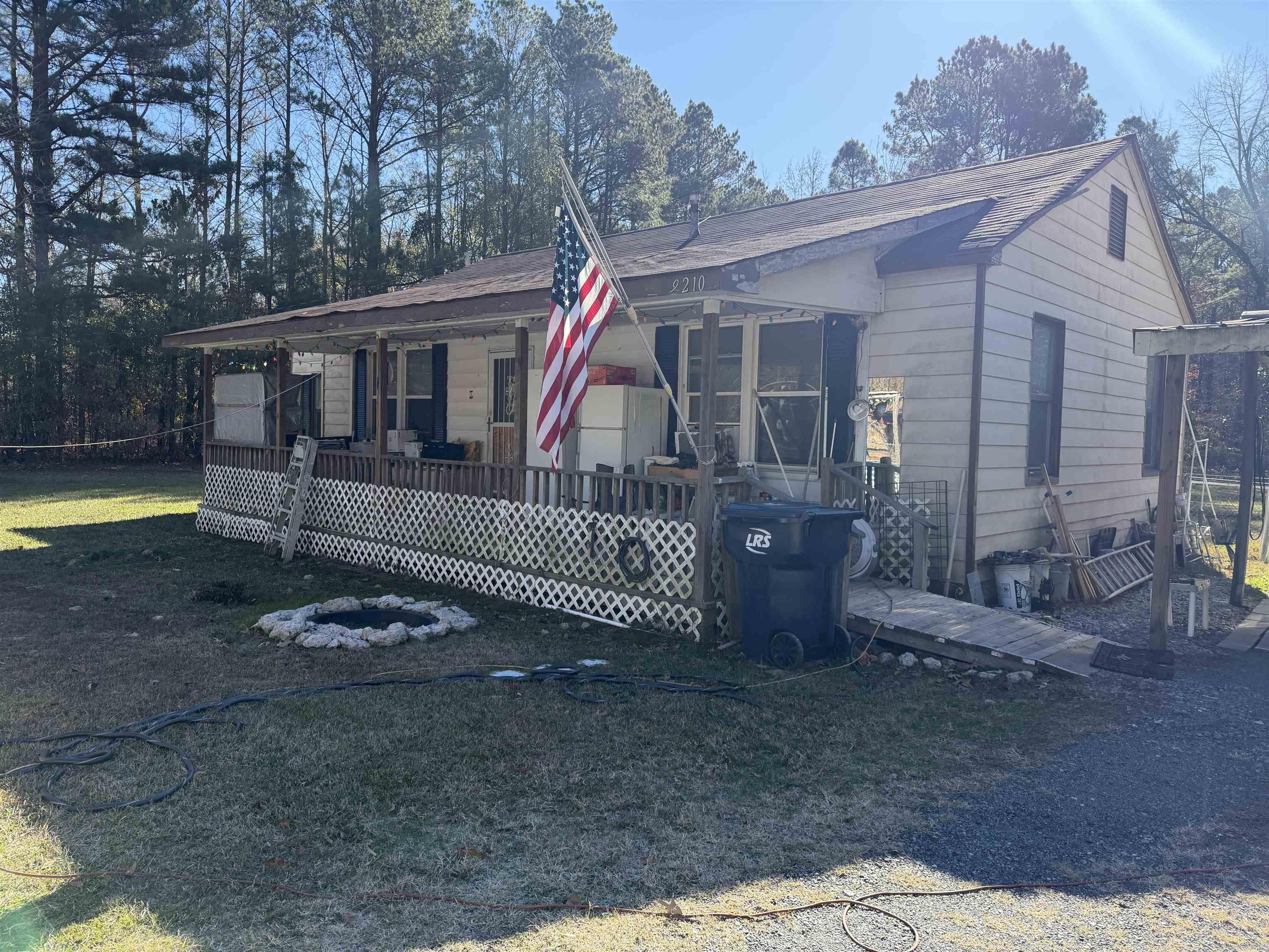 9210 Henderson Road Property Photo 1