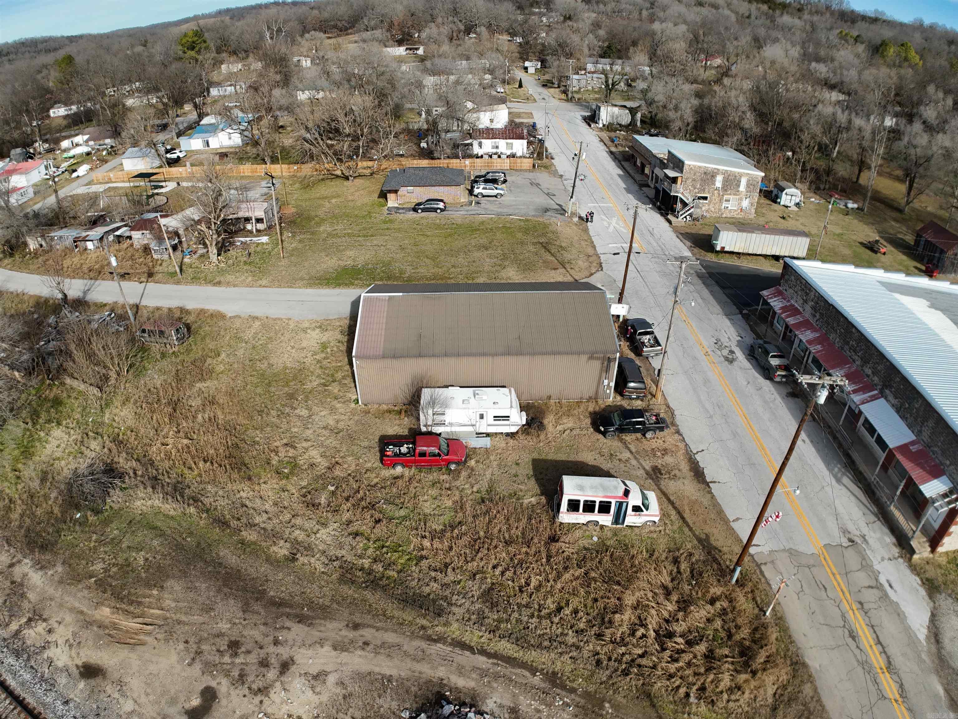 602 & 650 Foster Street Property Photo 23