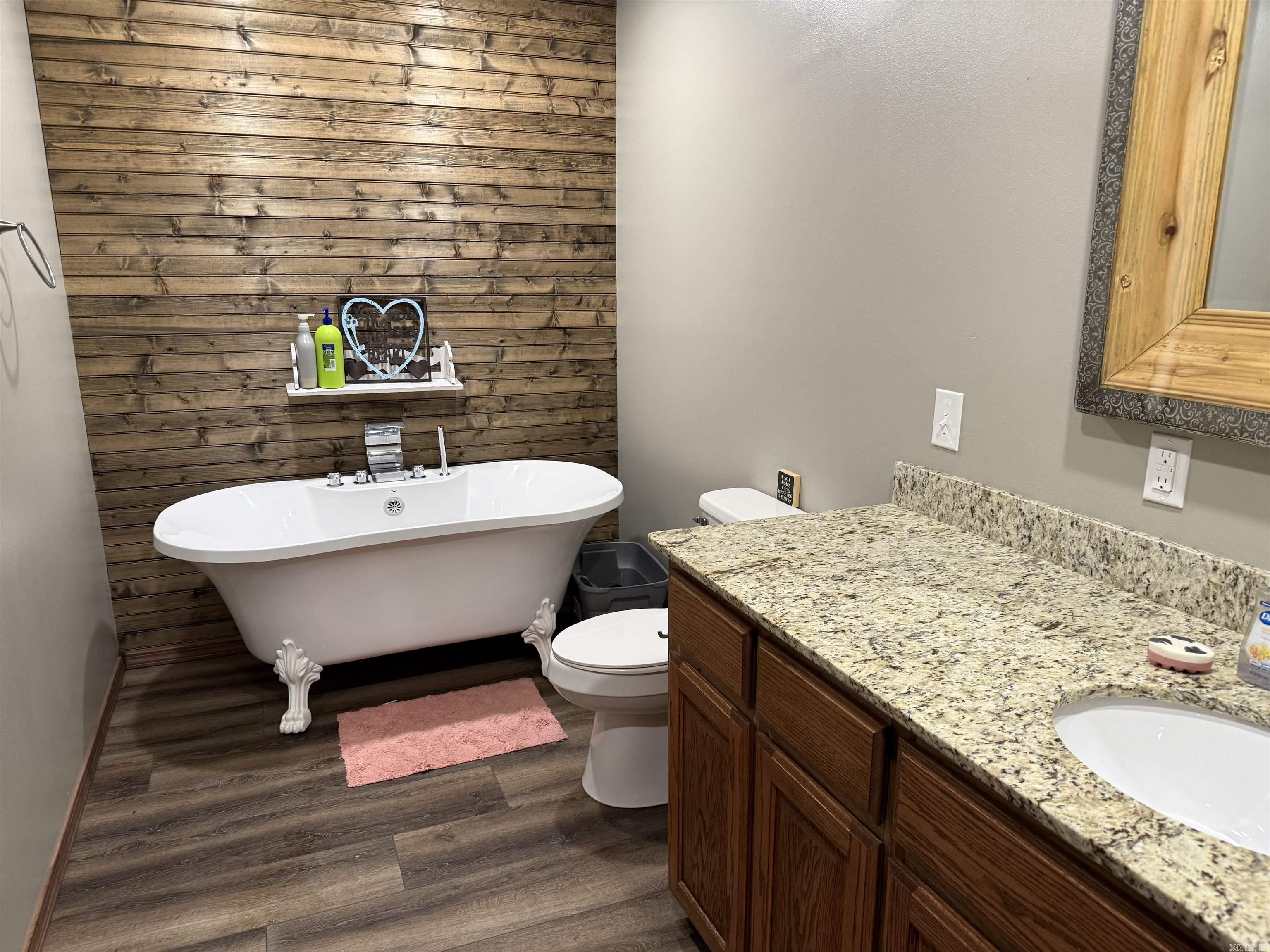 519 Duff Road Property Photo 13