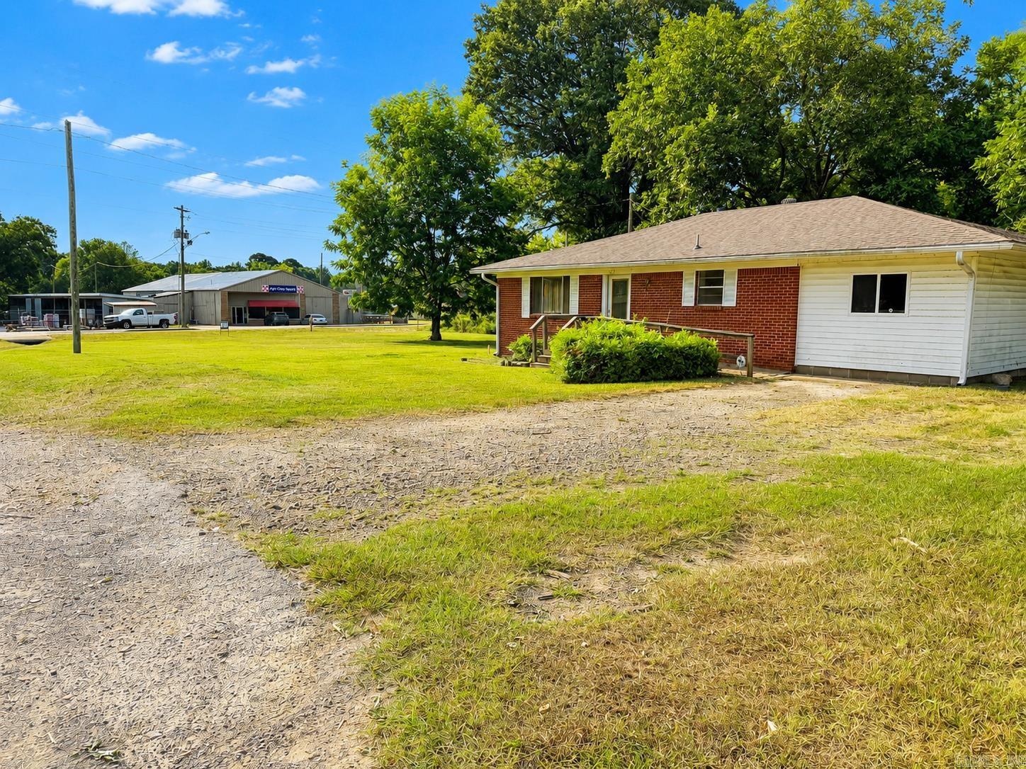 107 B Street Property Photo 2