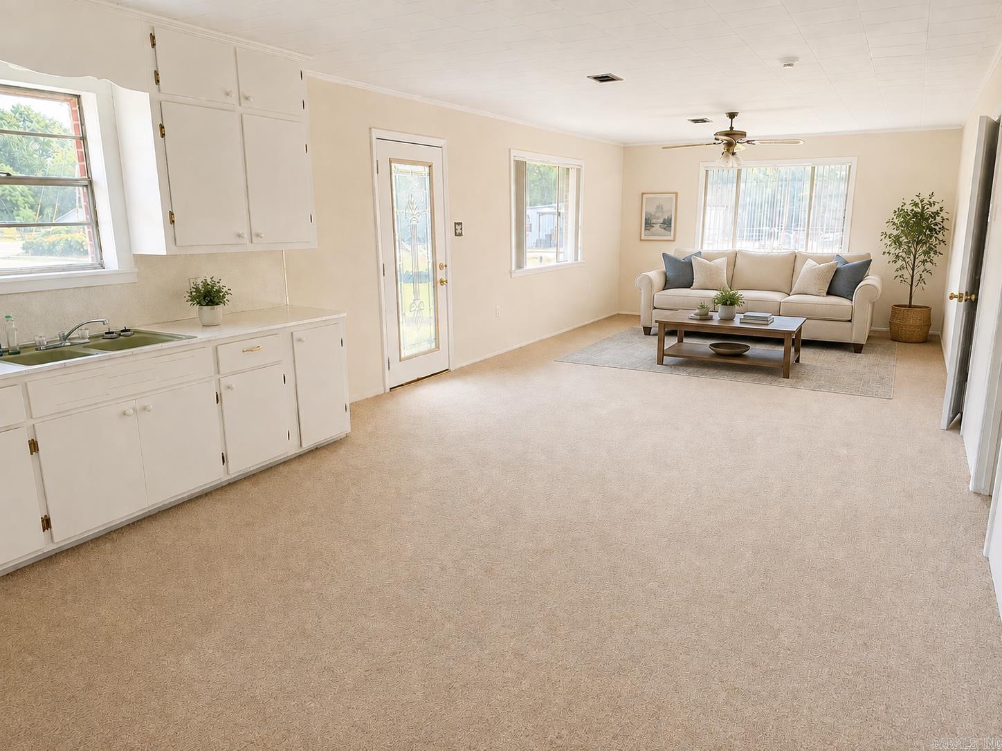 107 B Street Property Photo 4