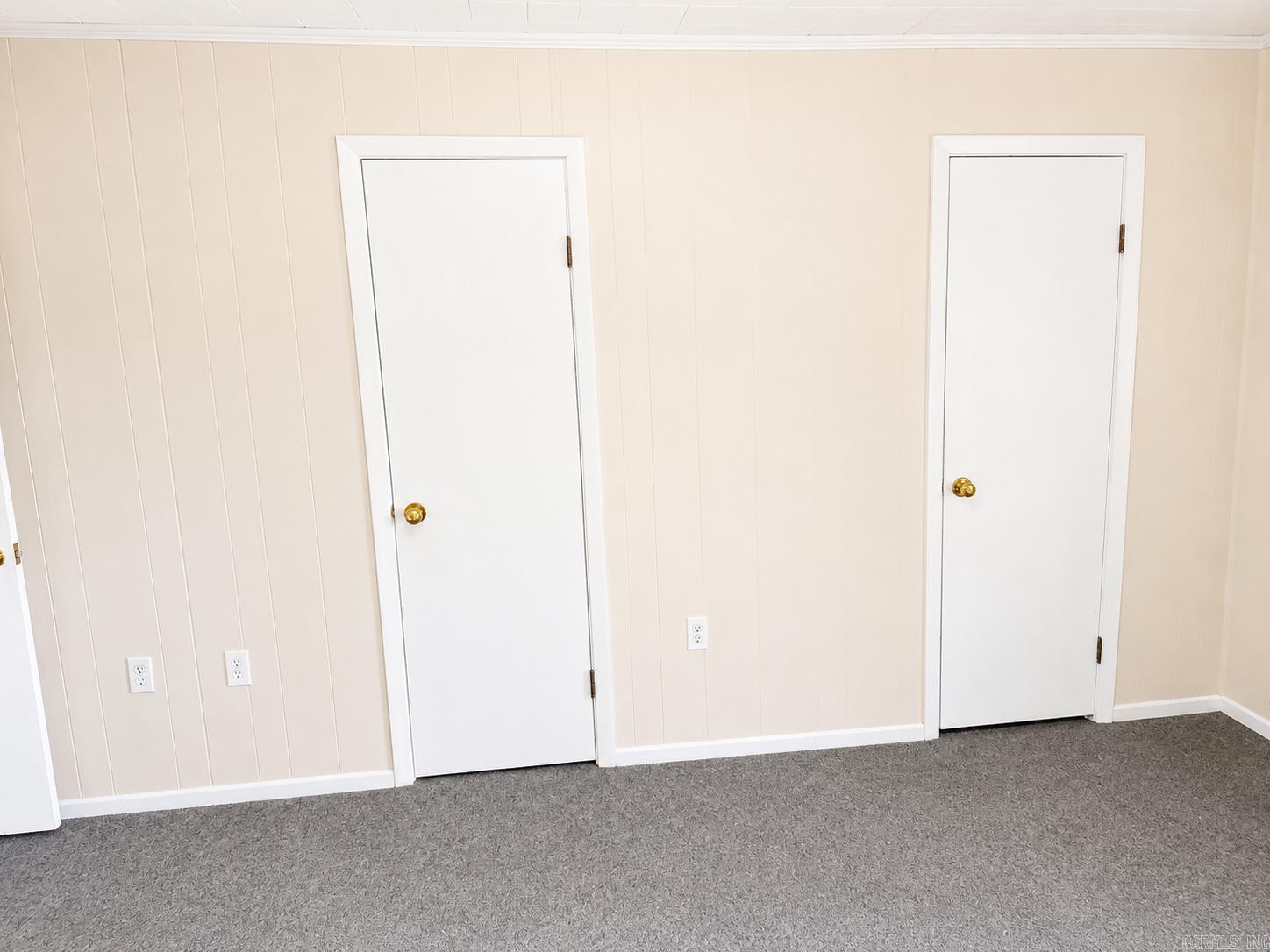 107 B Street Property Photo 9