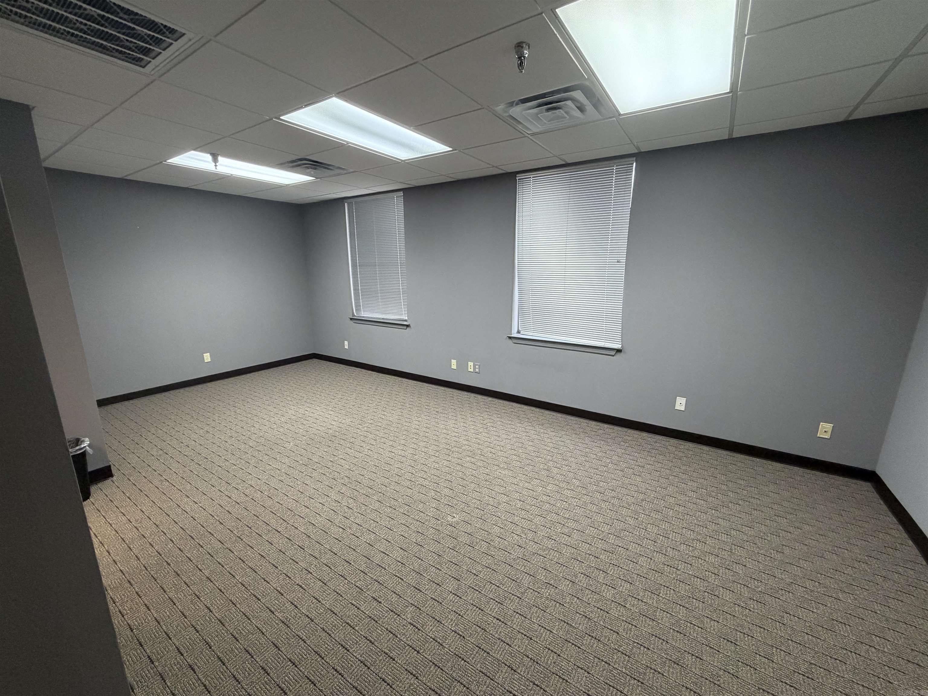 204 Executive Court Property Photo 3