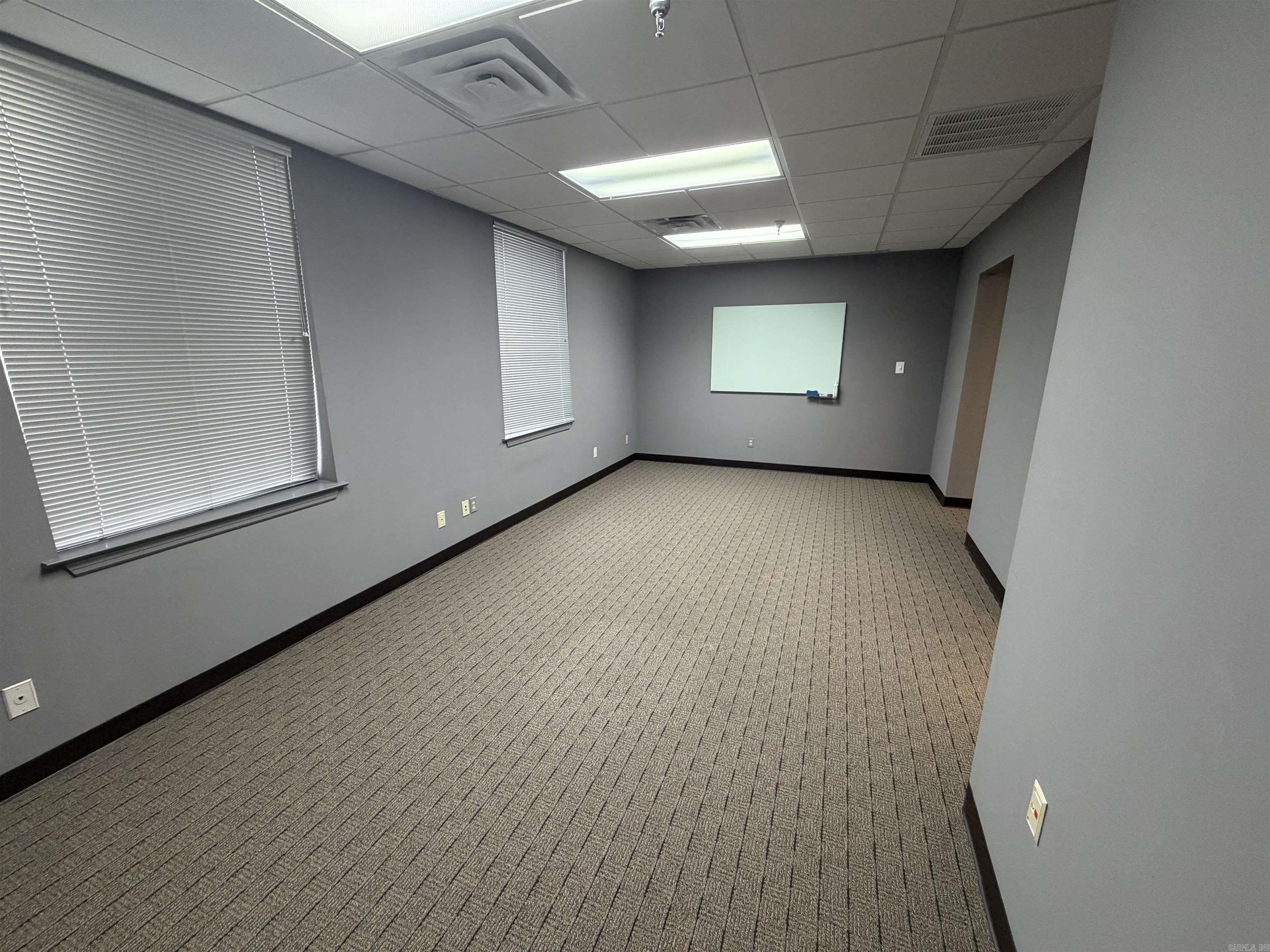204 Executive Court Property Photo 6