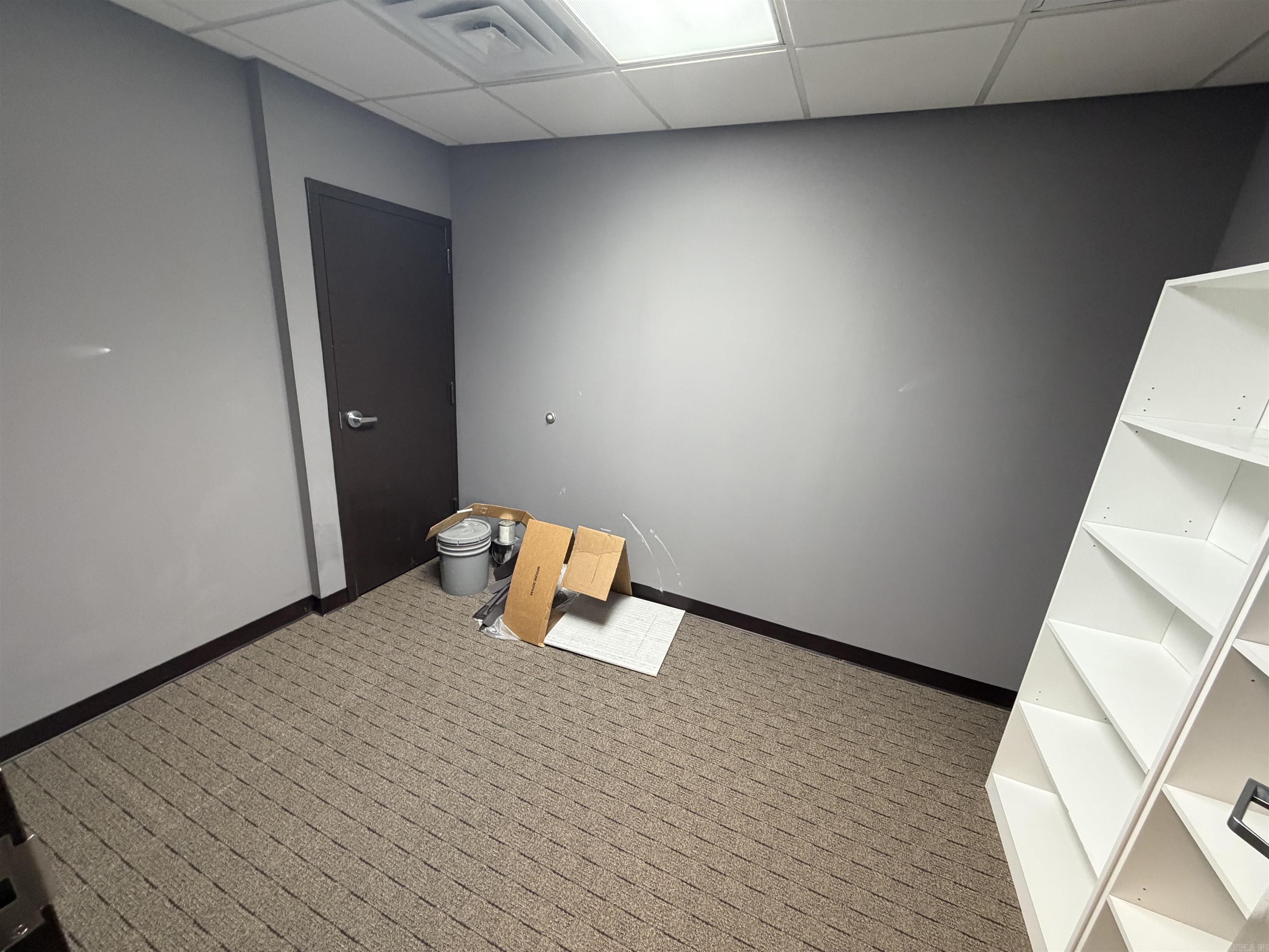 204 Executive Court Property Photo 9