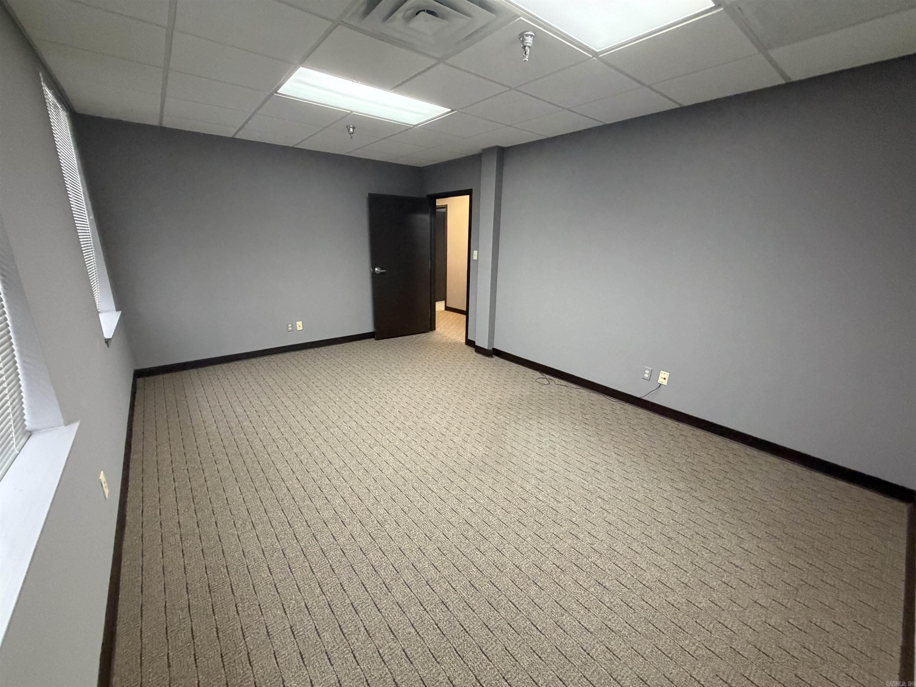 204 Executive Court Property Photo 15
