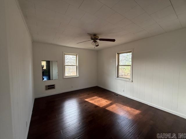 2389 Newport Rd Property Photo 15
